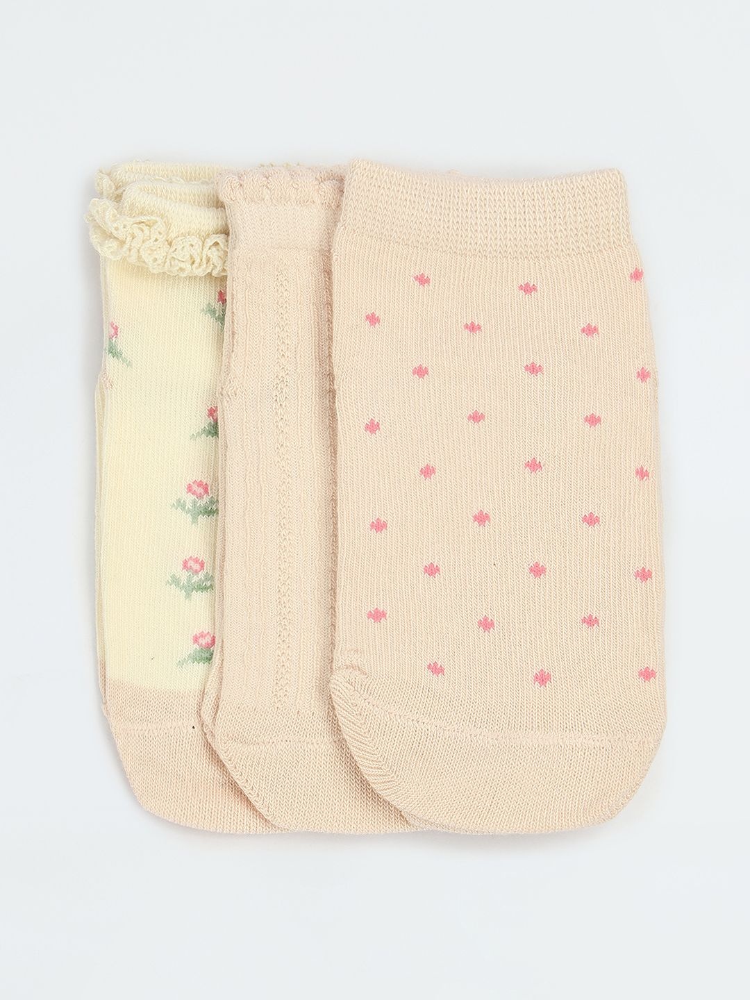 

max Girls Pack Of 3 Printed Ankle-Length Socks, Peach