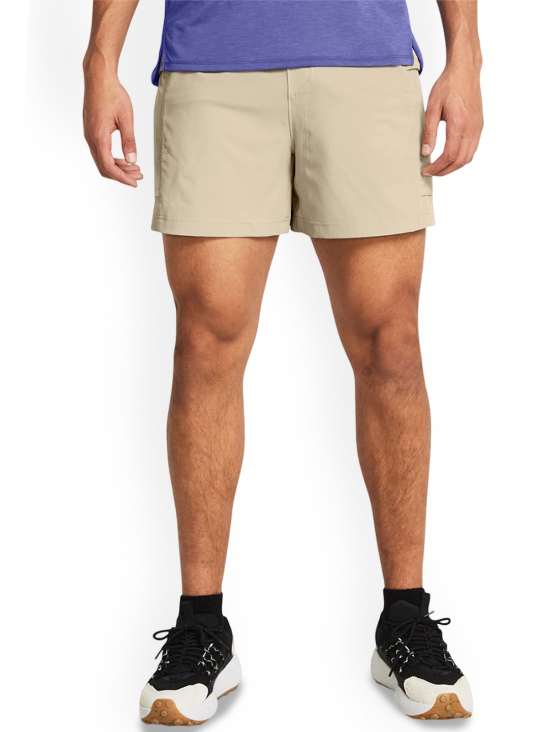 

UNDER ARMOUR UA Launch Trail 5" Men Mid Rise Sports Shorts, Beige