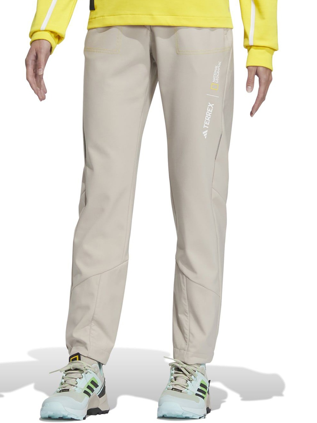 

ADIDAS Women W Nat Geo Mid-Rise Track Pants, Grey