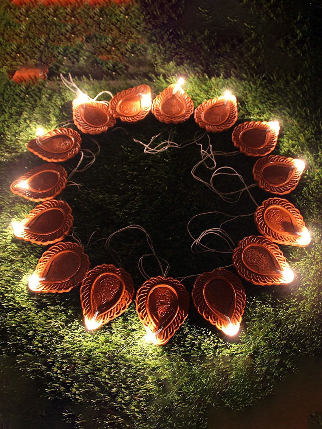 

Kuber Industries Brown 4 Pieces Diya Shape String Light