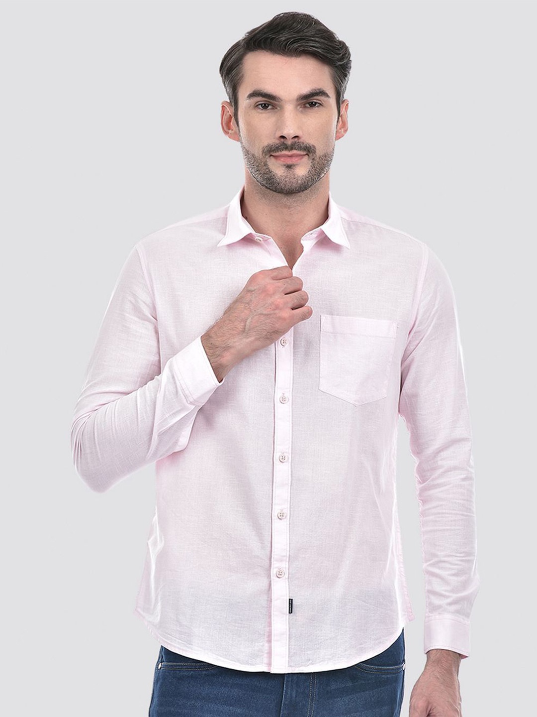 

Numero Uno Men Spread Collar Solid Cotton Slim Fit Casual Shirt, Pink