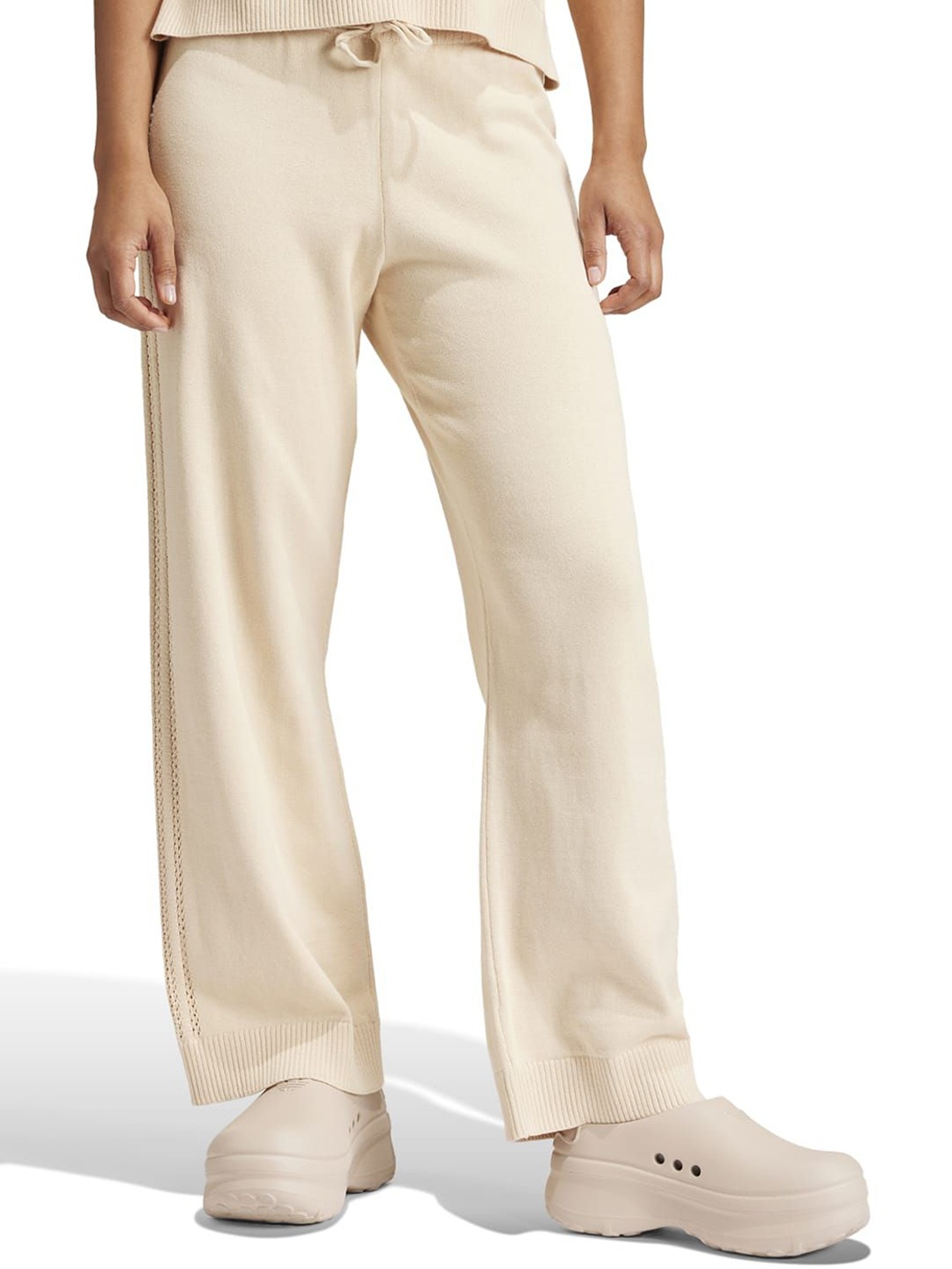 

ADIDAS Originals Women Mid-Rise Track Pants, Cream