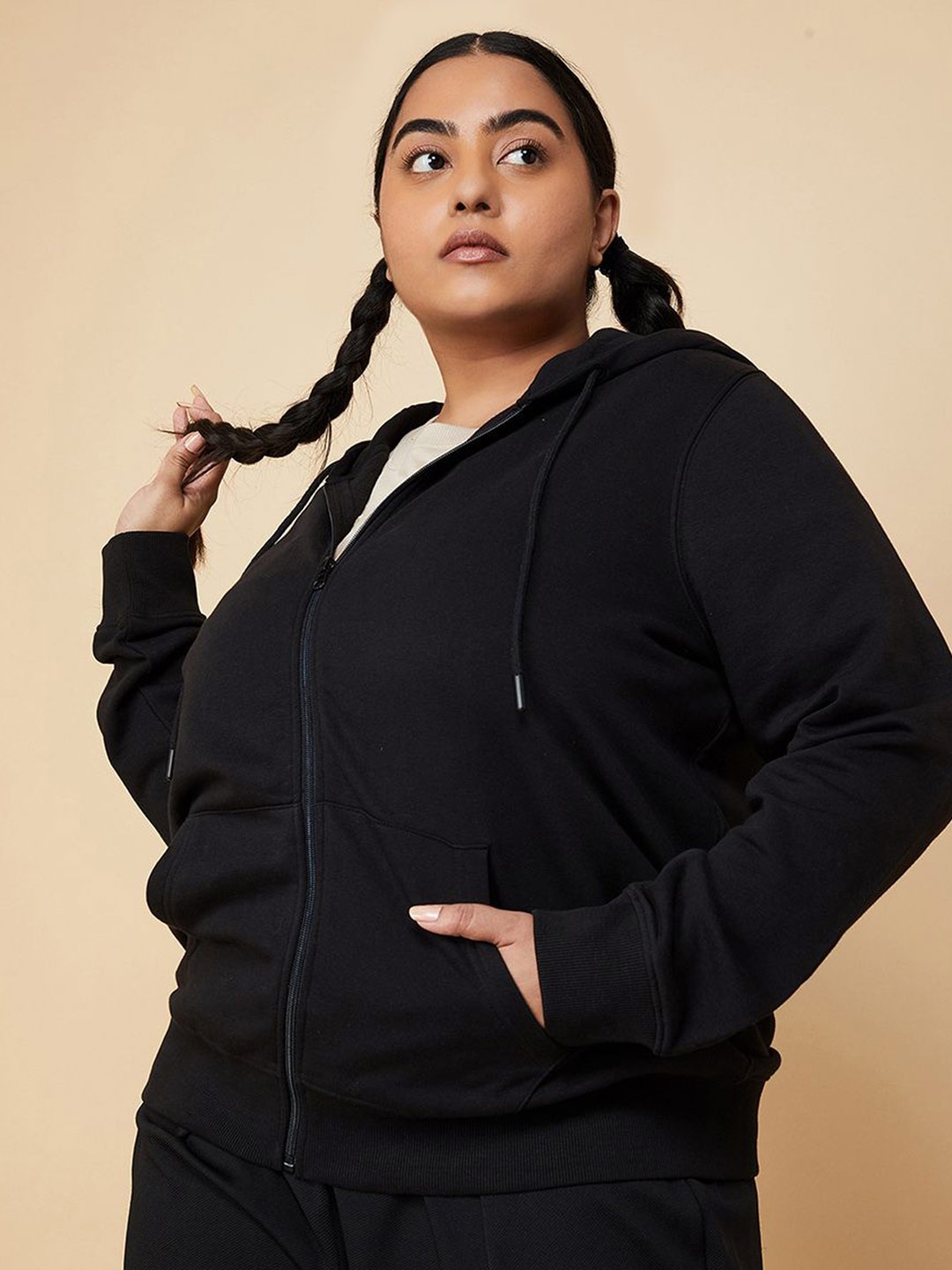 

max Women Solid Front Open Hooded Plus Size Sweatshirt, Black