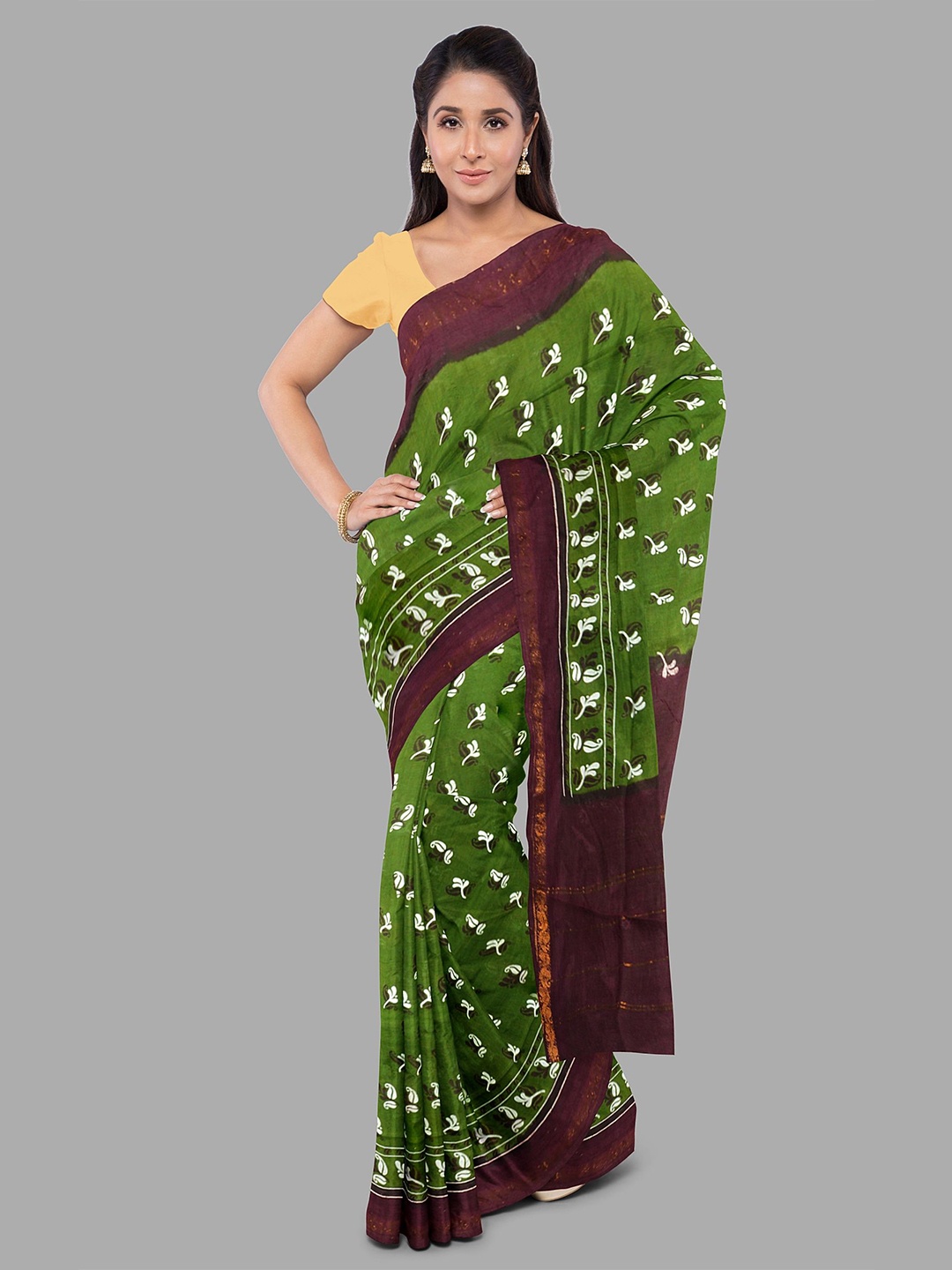 

The Chennai Silks Floral Zari Pure Cotton Sungudi Saree, Green