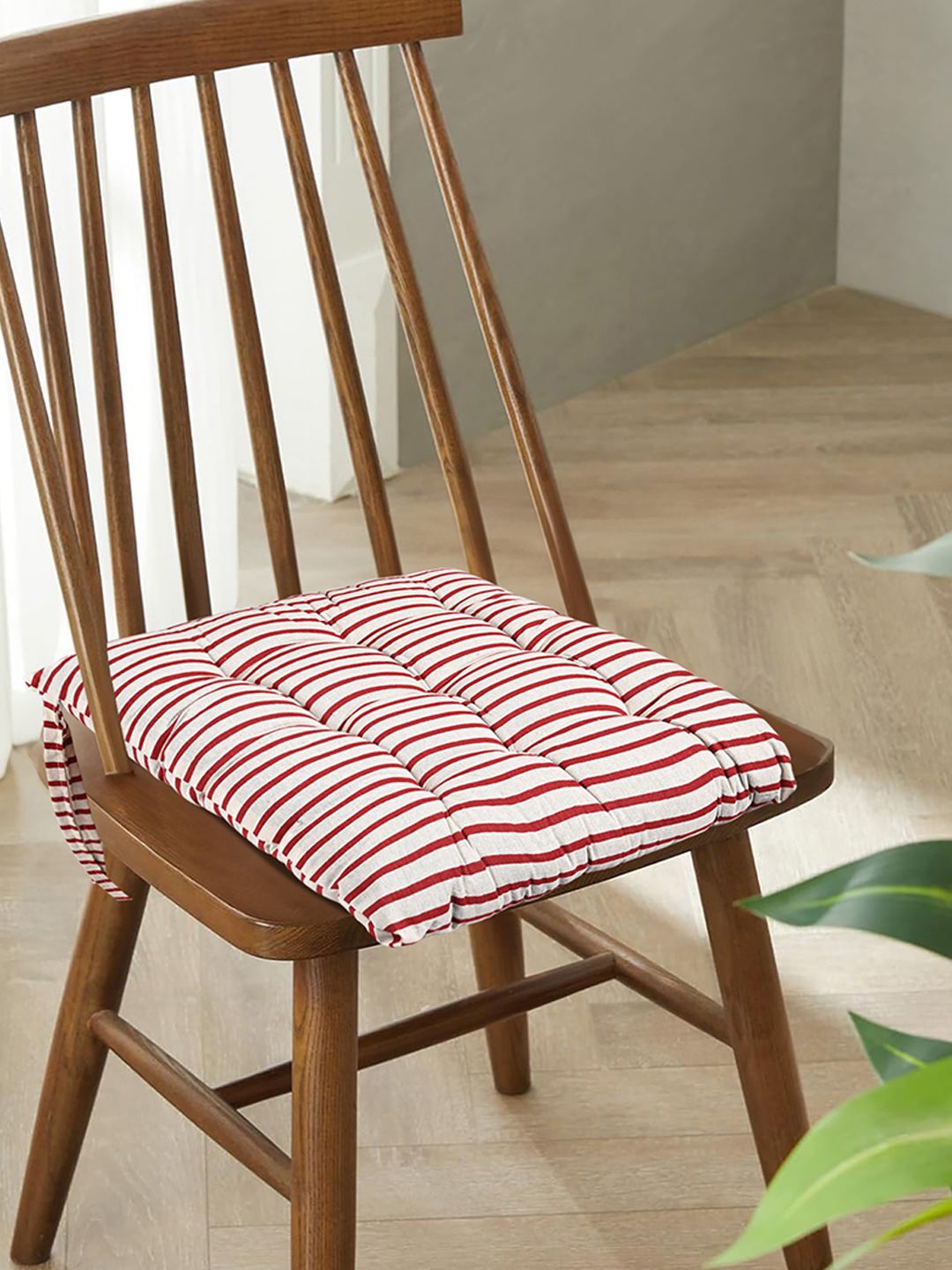 

Kuber Industries Maroon & Green 4 Pieces Printed Cotton Chair Pads