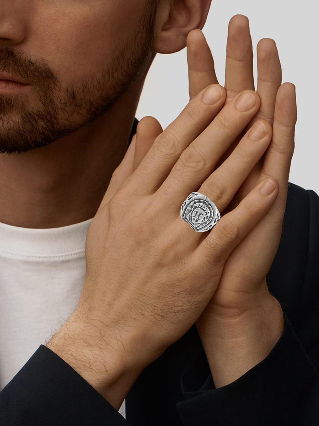 

MEMOIR Silver-Plated Finger Ring