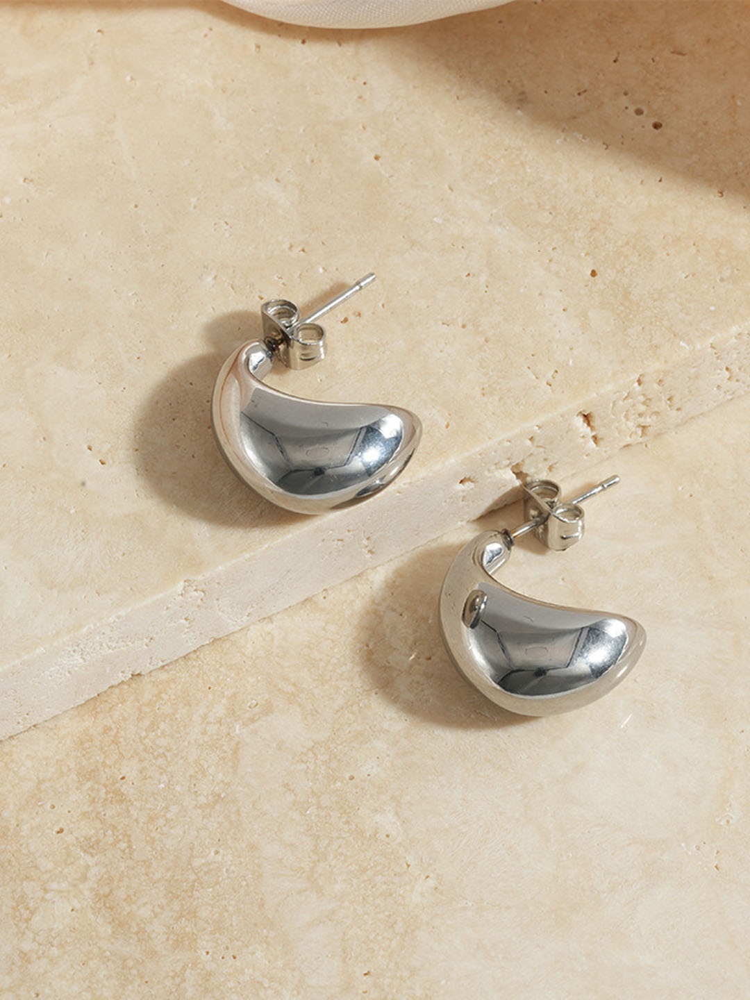 

VAGHBHATT Silver-Plated Stainless Steel Teardrop Shaped Studs