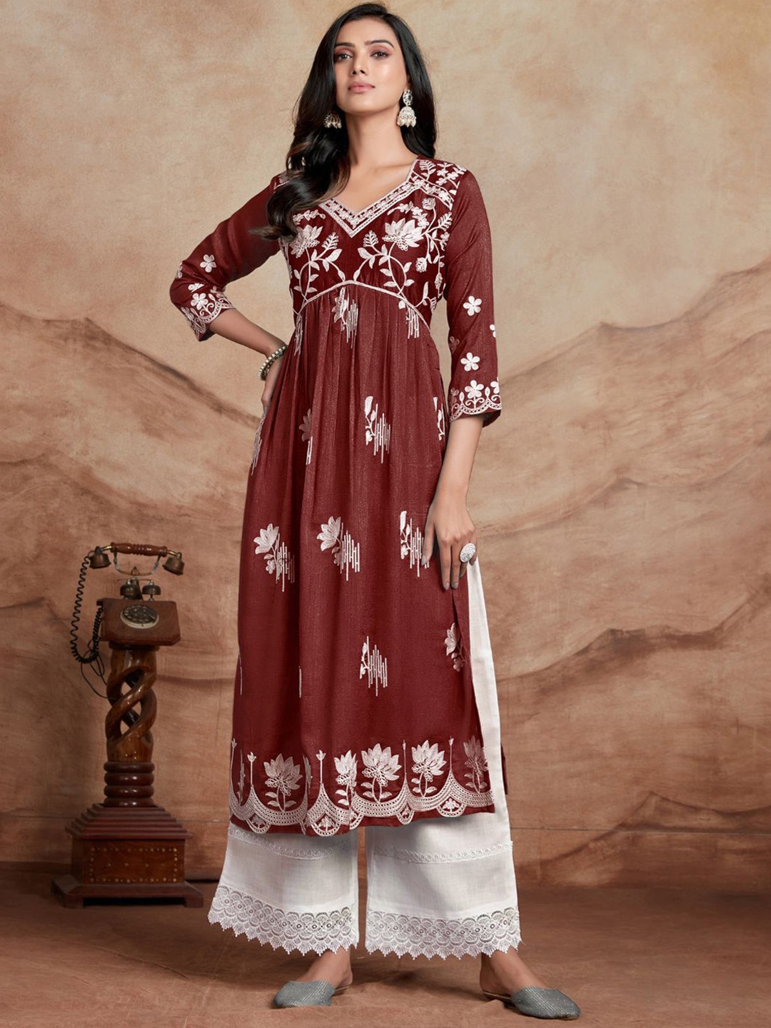 

KALINI Floral Embroidered V Neck Chikankari A Line Kurta, Maroon