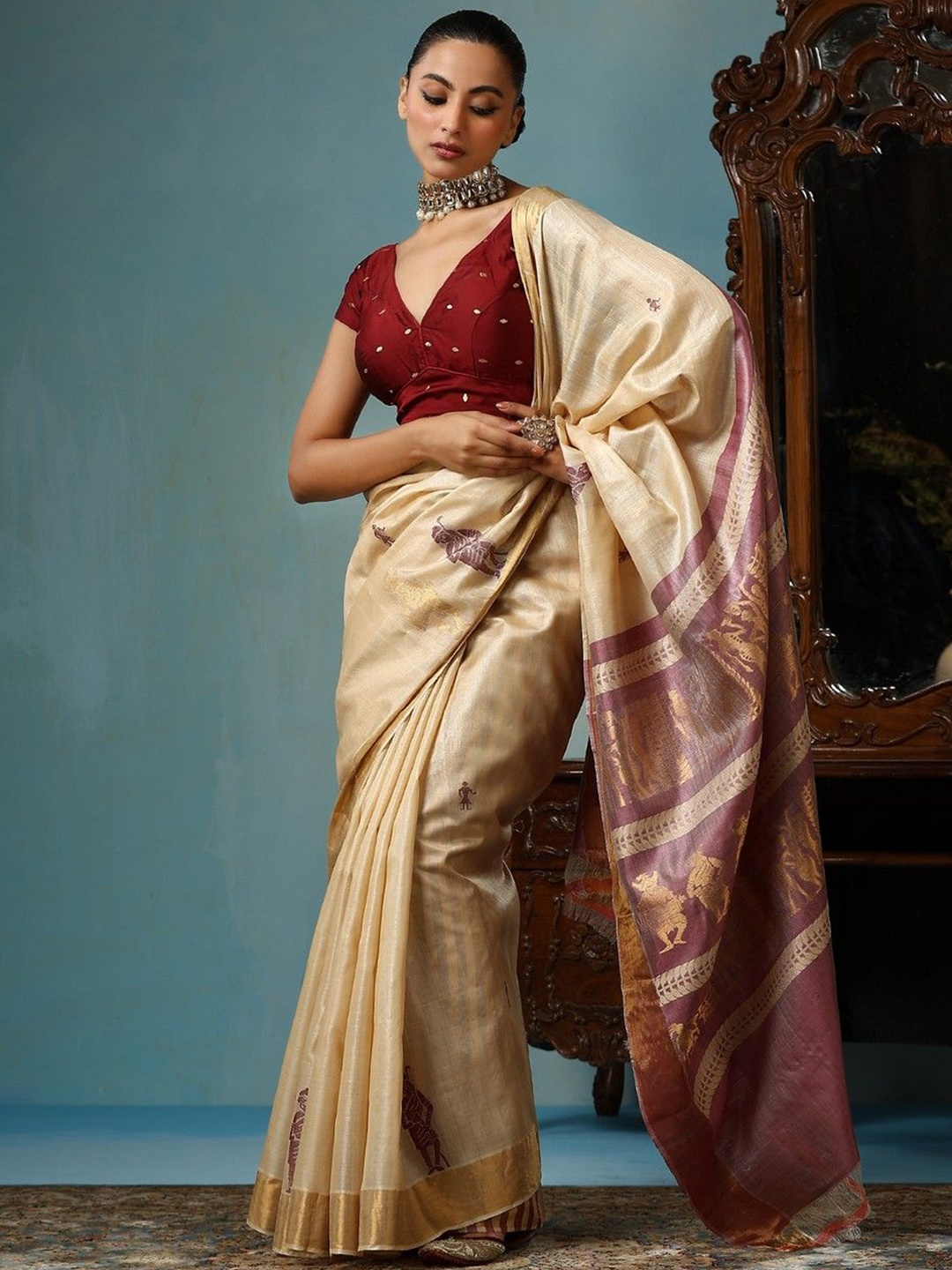 

DUSALA INDIA Woven Design Zari Saree, Beige