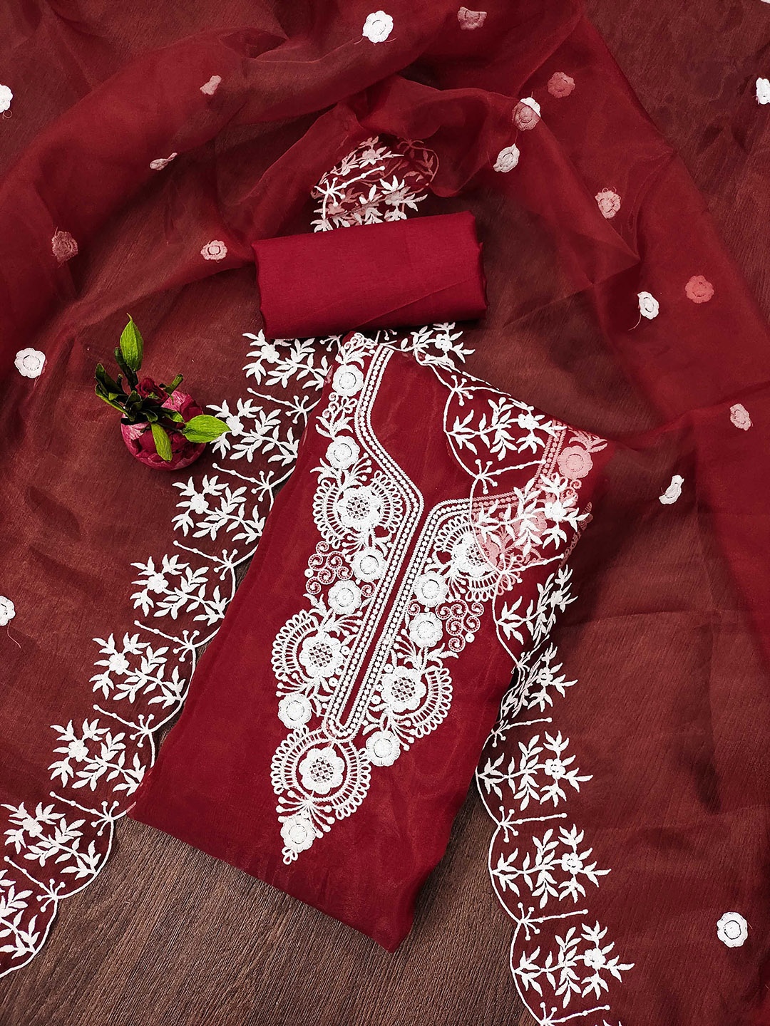 

Maroosh Floral Embroidered Thread Work Organza Unstitched Dress Material, Red