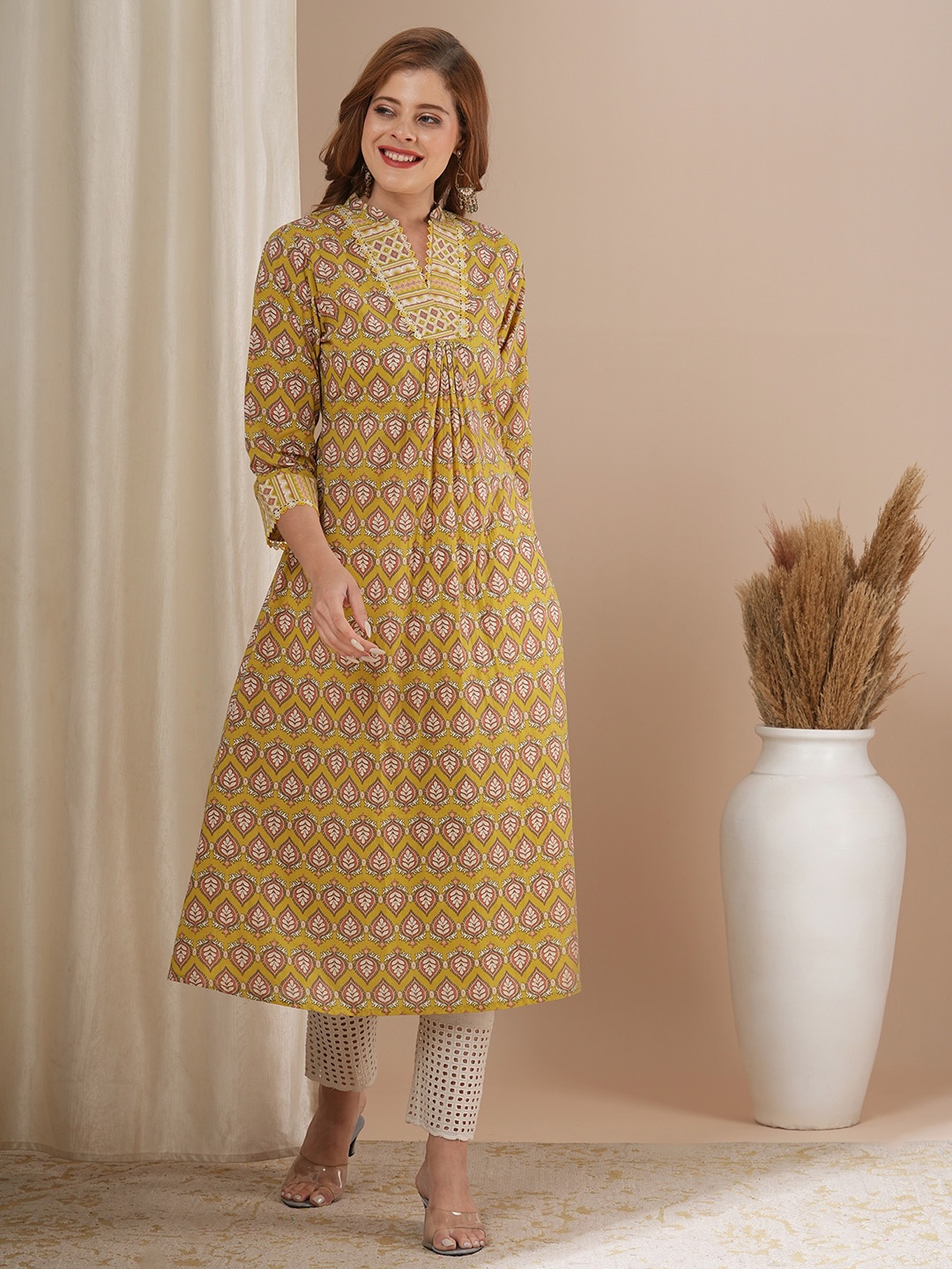 

FASHOR Women Ethnic Motifs Printed Kurta, Yellow