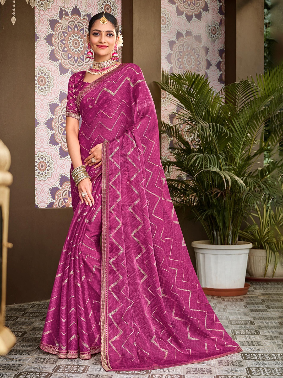 

Laxmipati Geometric Woven Design Embroidered Saree, Pink