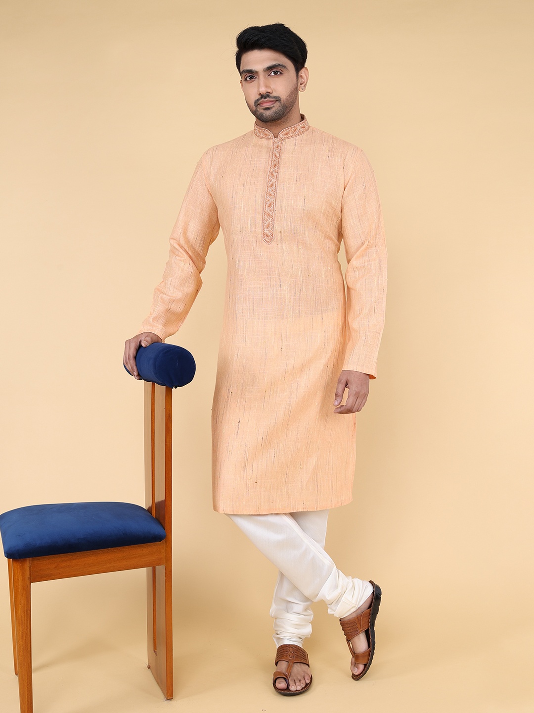 

ZOIS Khadi Cotton Mandarin Collar Straight Kurta, Peach