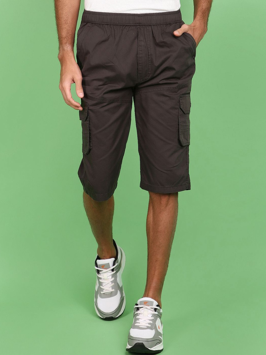 

V-Mart Men Shorts, Grey