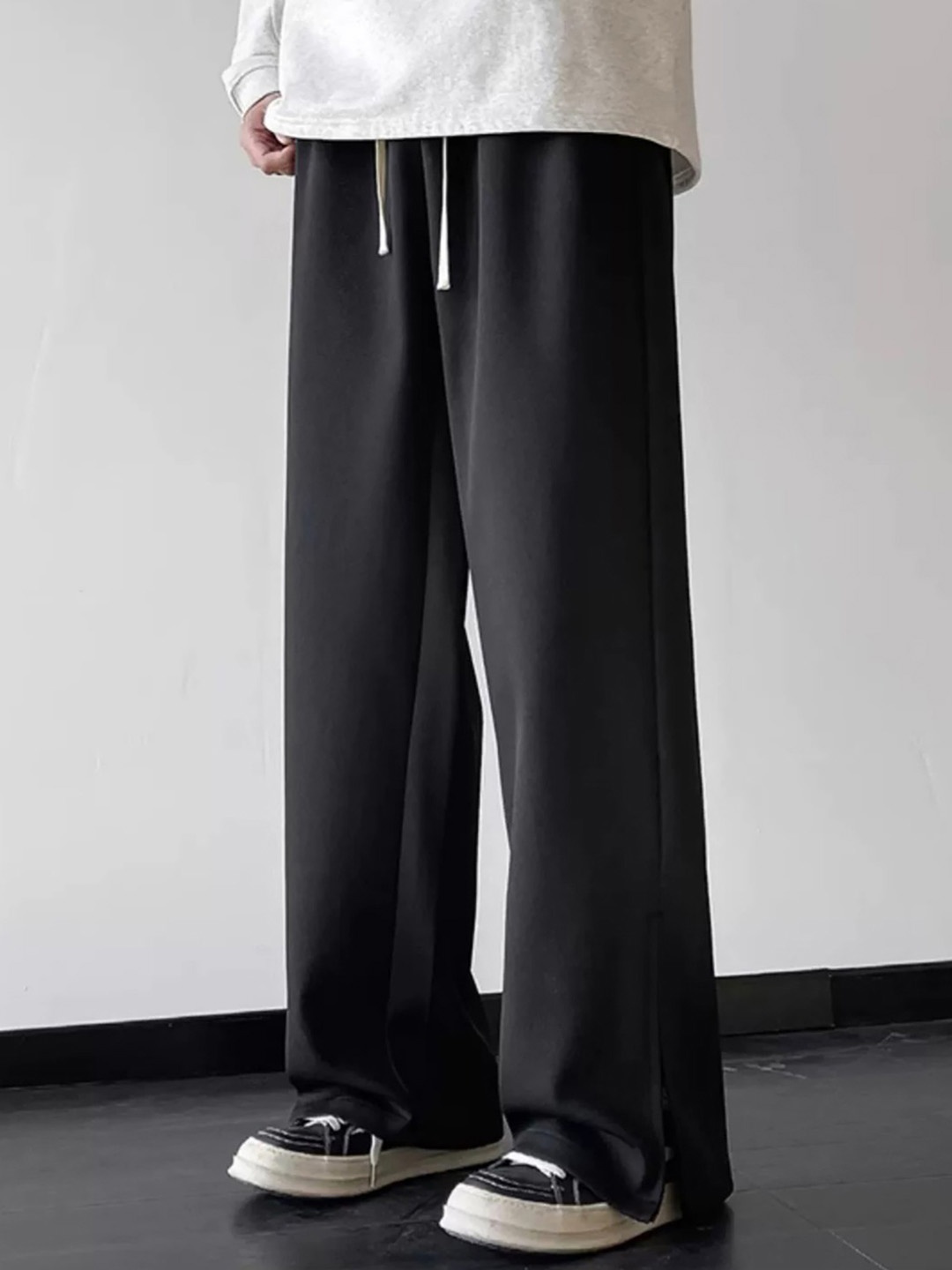 

StyleCast x Revolte Men Straight Fit Easy Wash Pleated Chinos Trousers, Black