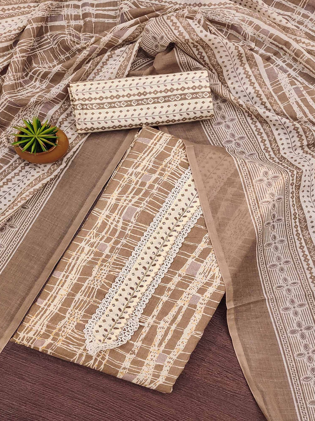 

Peachmode Women Printed Pure Cotton Unstitched Dress Material, Brown