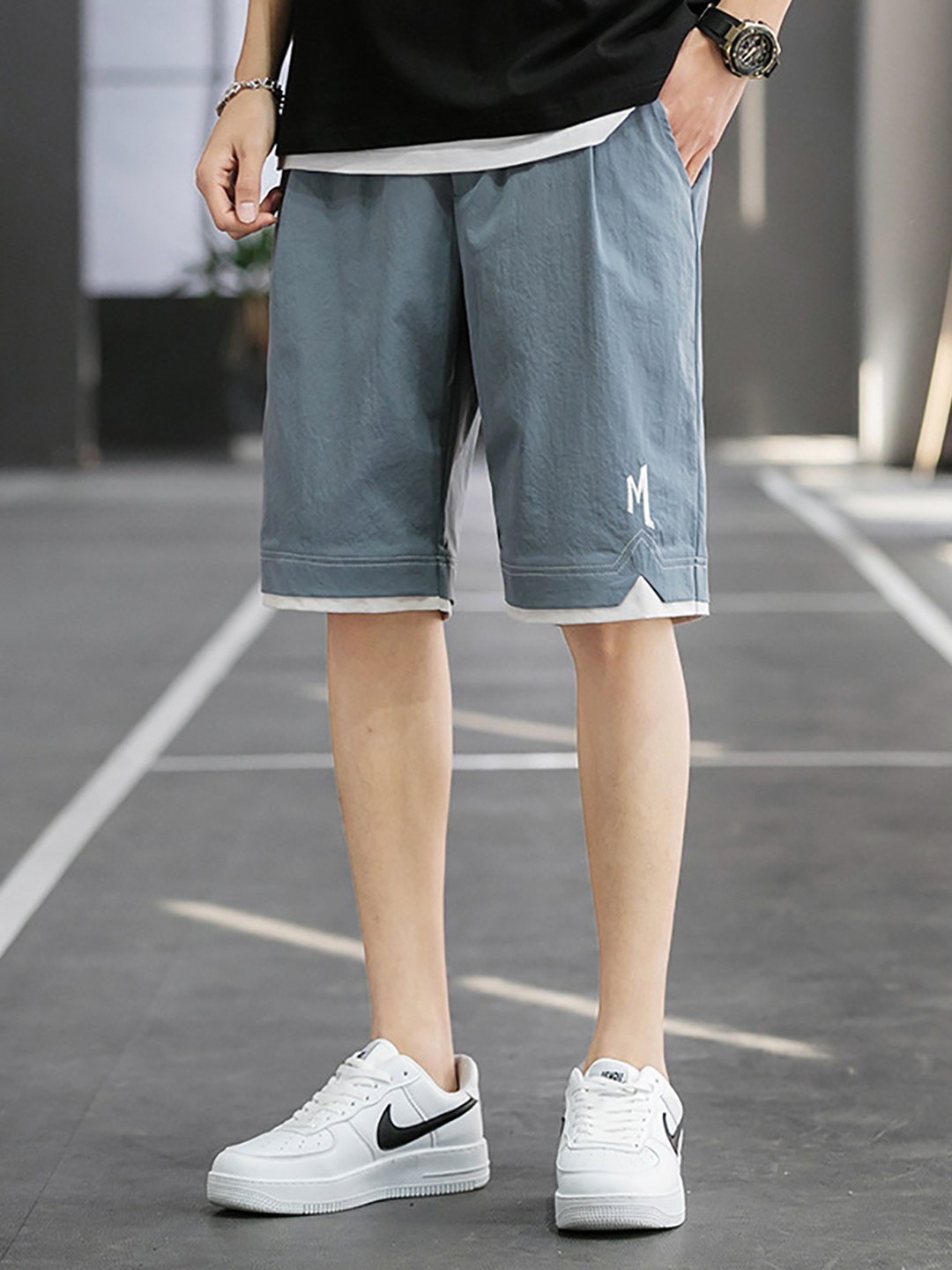 

StyleCast x Revolte Men Solid Mid-Rise Regular Shorts, Blue