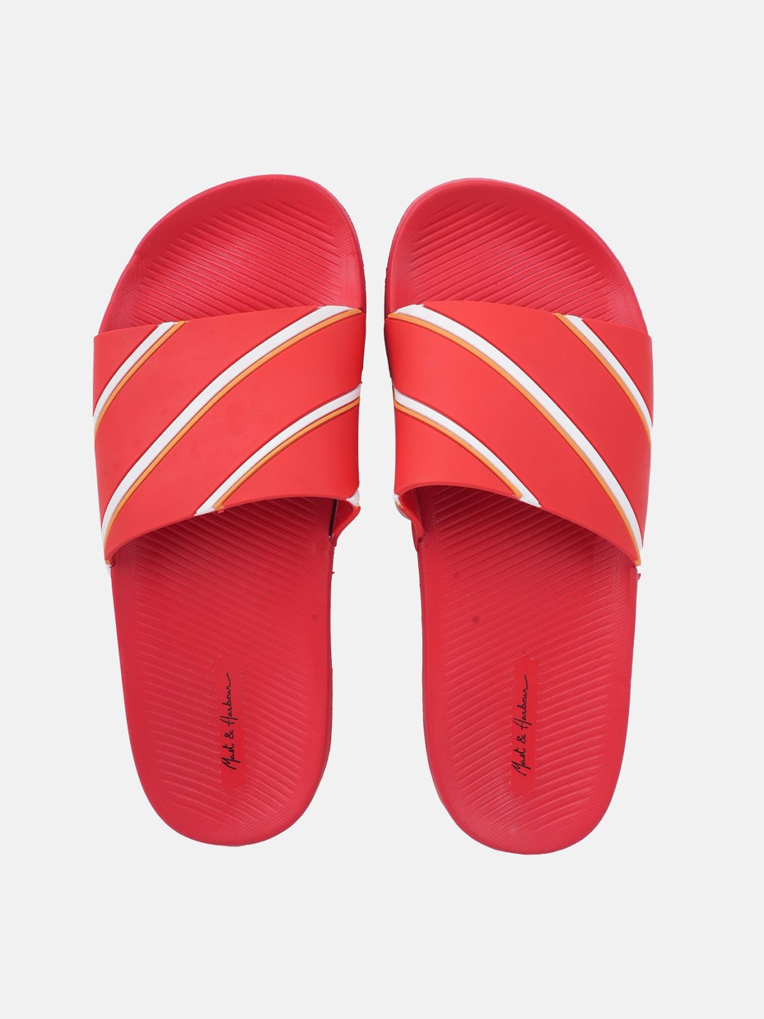 

Mast & Harbour Men Rubber Sliders, Red