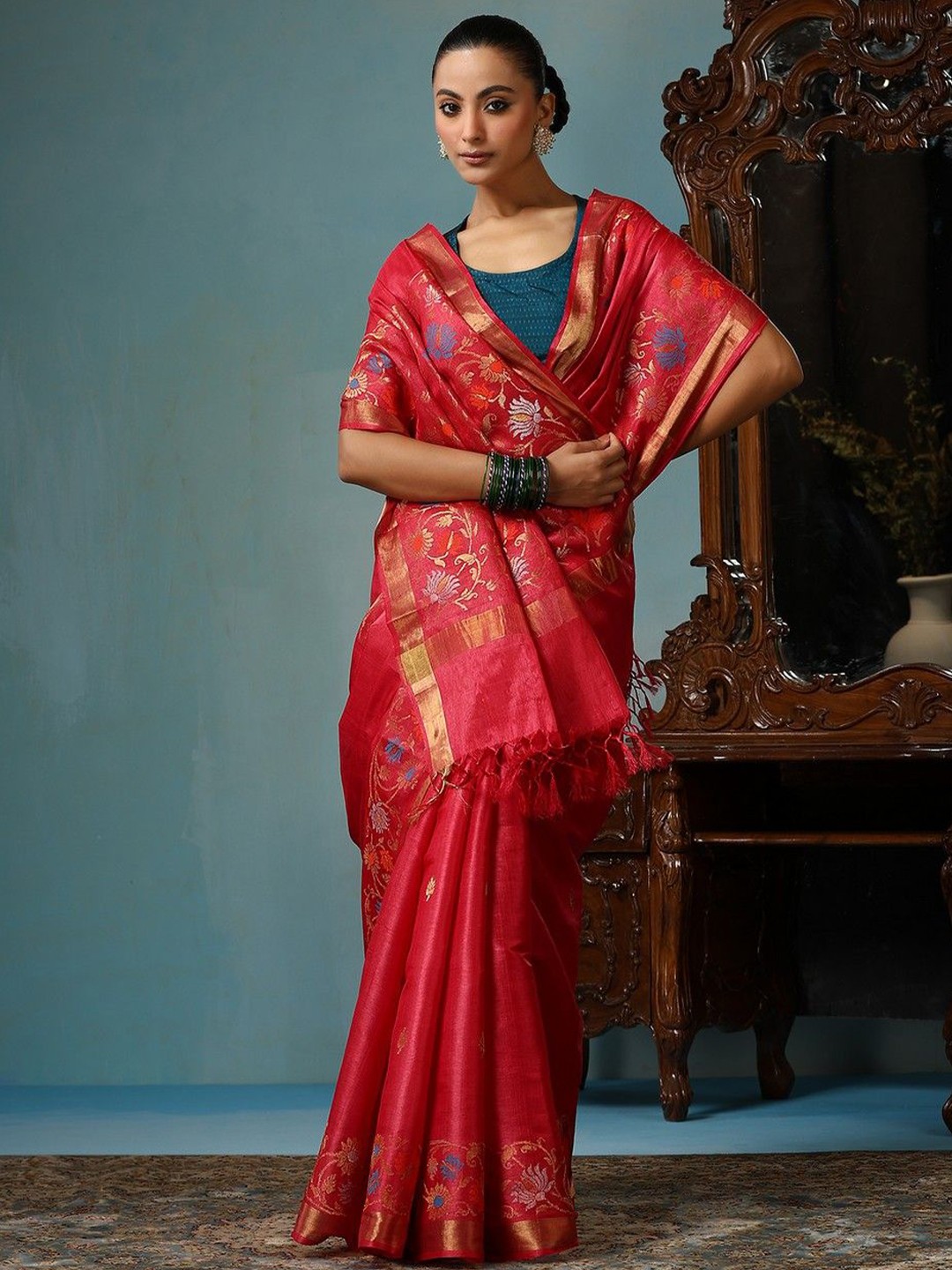 

DUSALA INDIA Woven Design Zari Saree, Peach