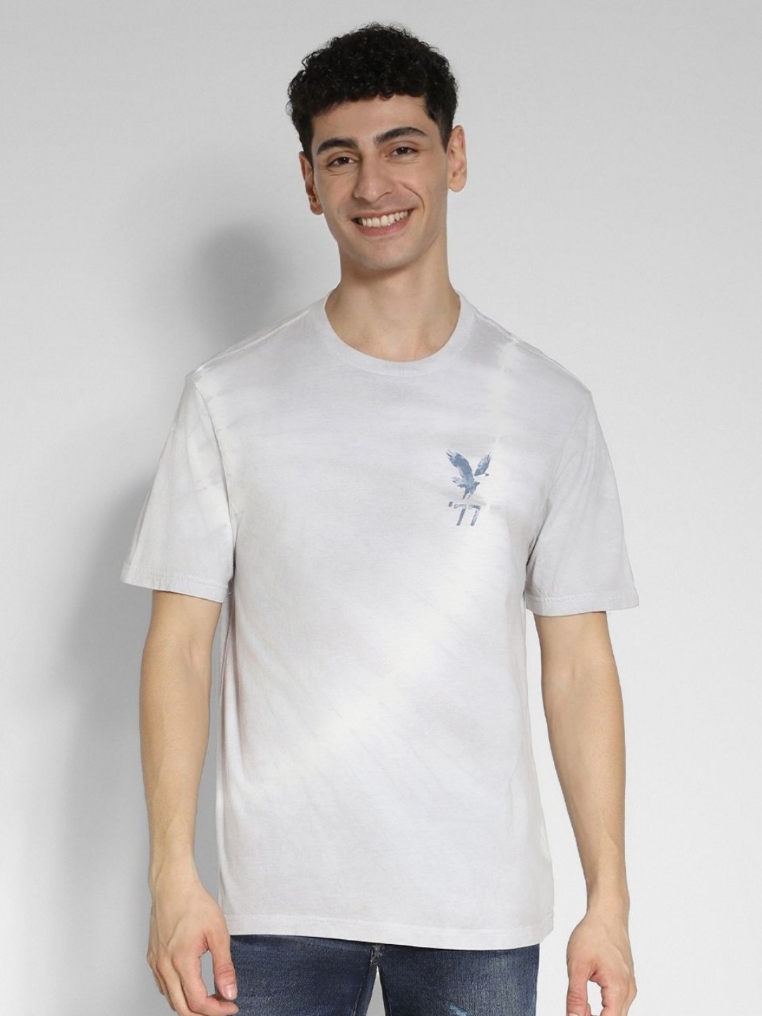 

AMERICAN EAGLE OUTFITTERS Men Typography Printed Round Neck Cotton T-shirt, Grey