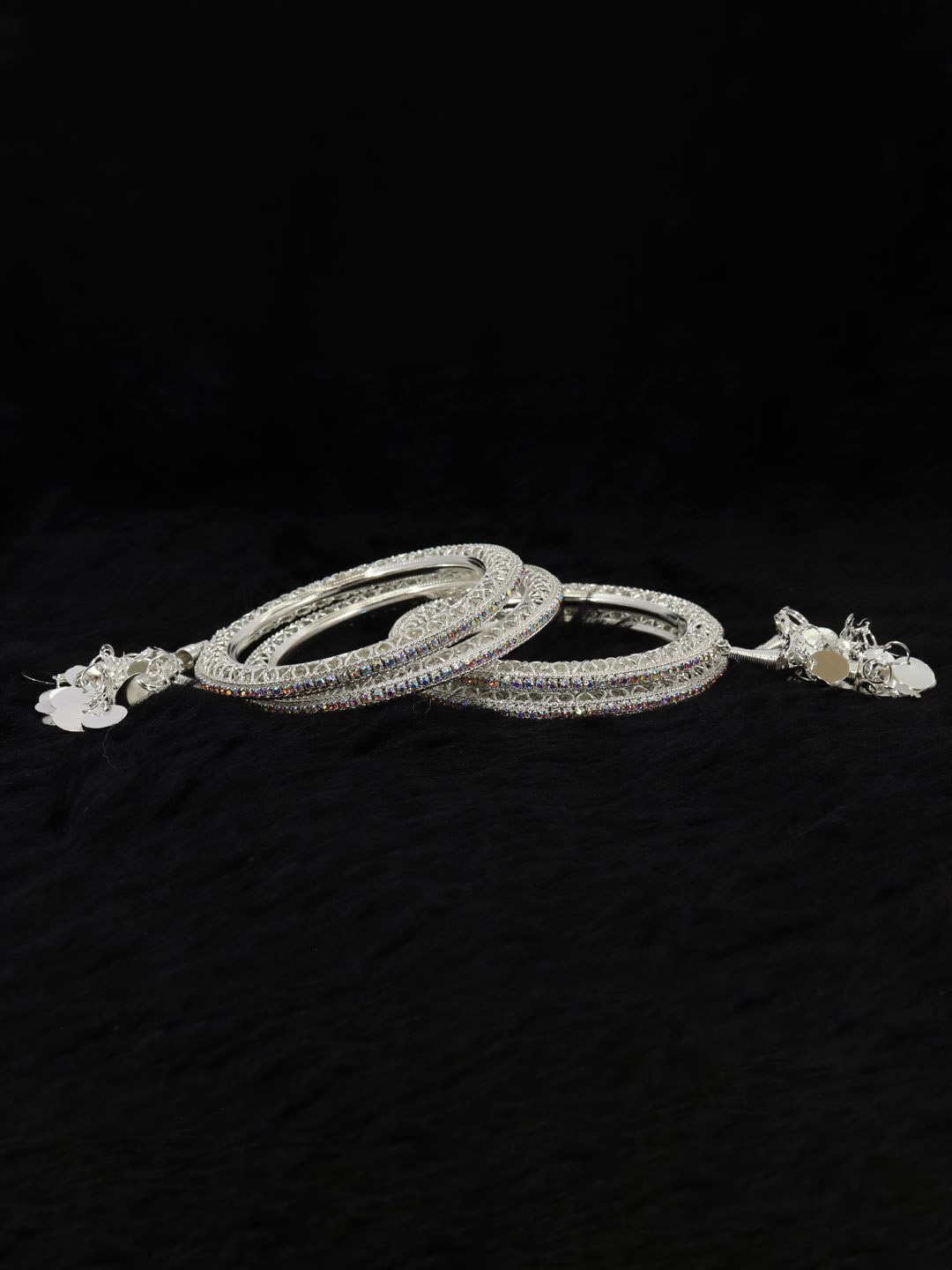

ZULKA Set Of 4 Silver-Plated CZ Stone-Studded & Pearls Beaded Bangles