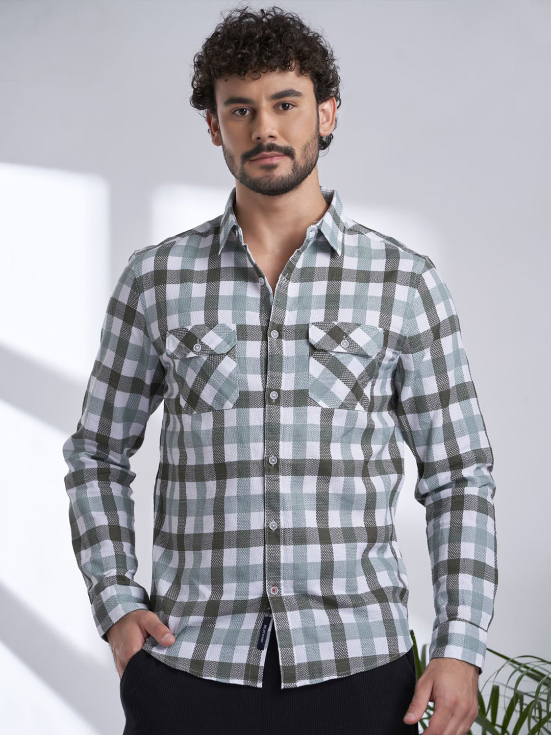 

VALEN CLUB Men New Spread Collar Tartan Checked Cotton Casual Shirt, Green