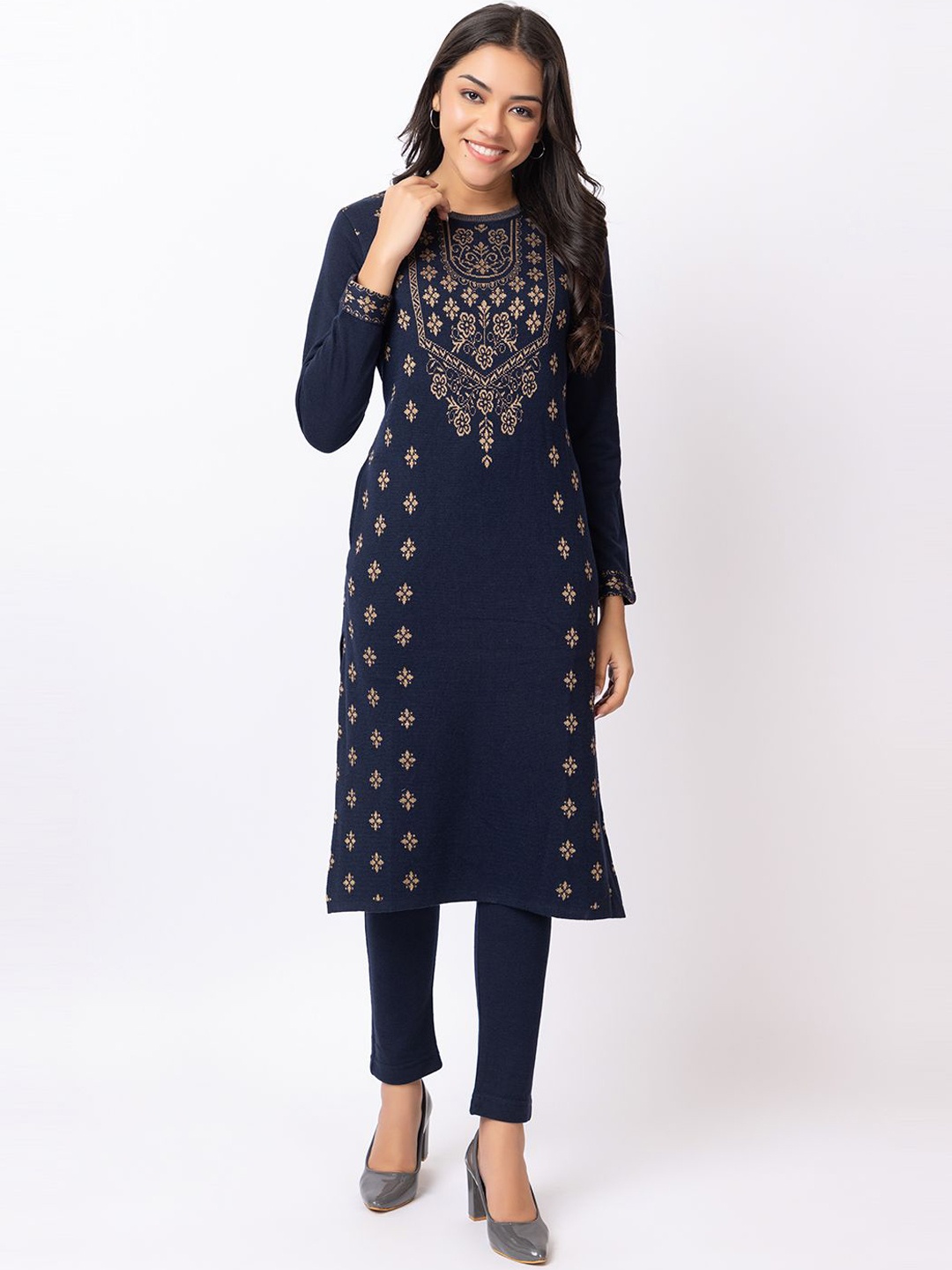 

KEIKO Ethnic Motifs Embroidered Thread Work Straight Kurta, Navy blue