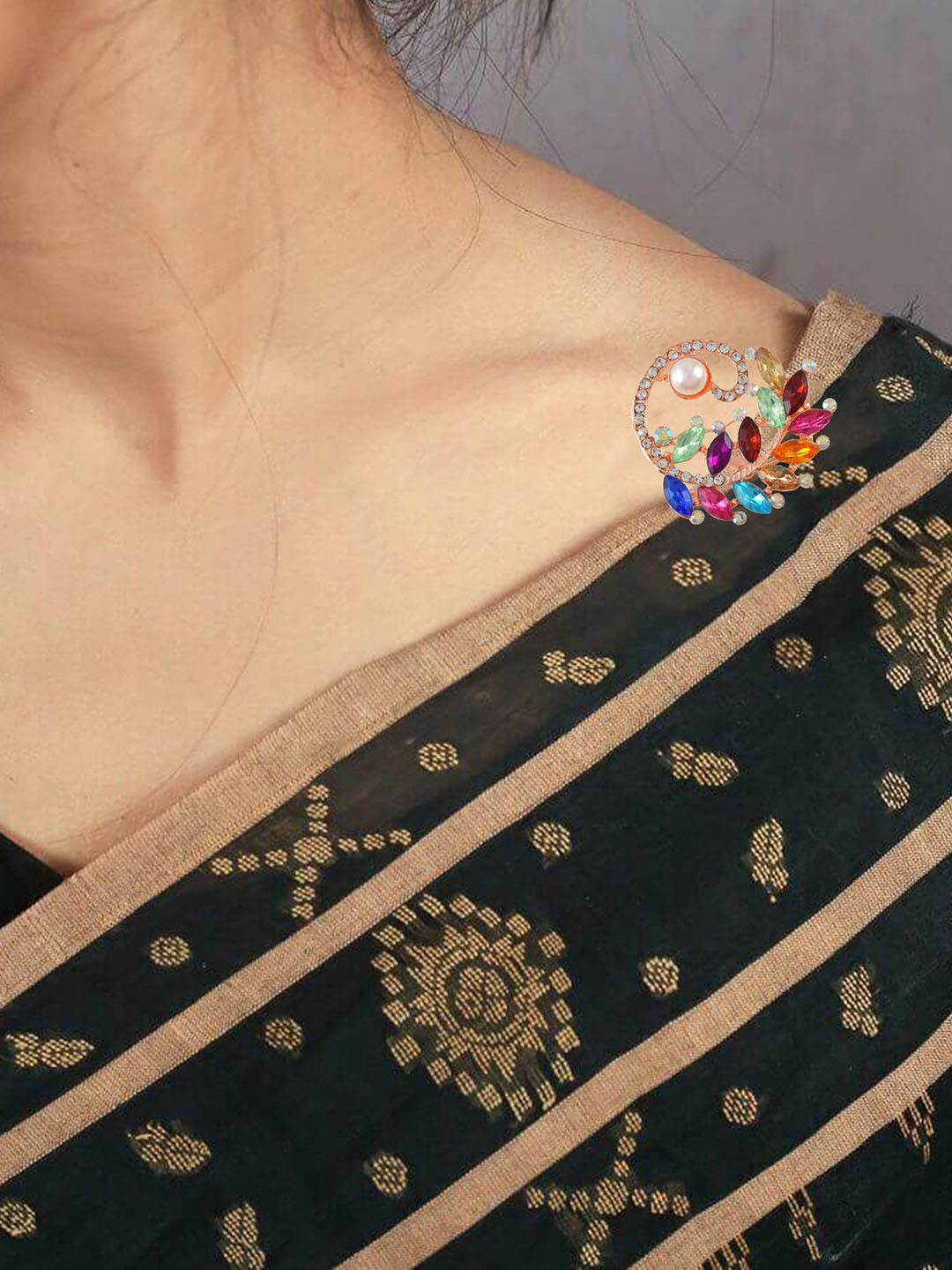 

MEMOIR Rose Gold-Plated CZ-Studded Sareepin Brooch
