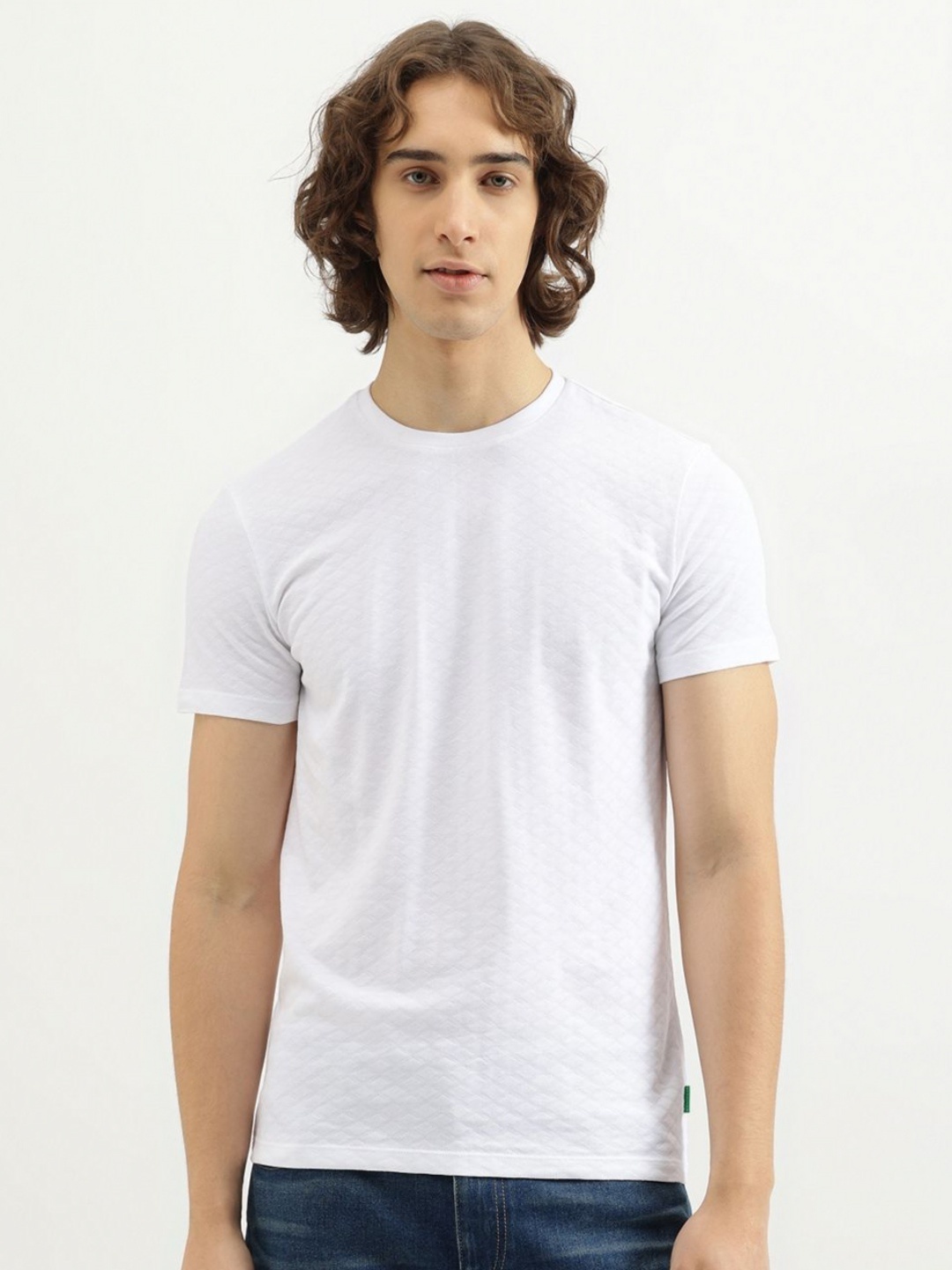 

United Colors of Benetton Men Solid Round Neck Pure Cotton T-shirt, White