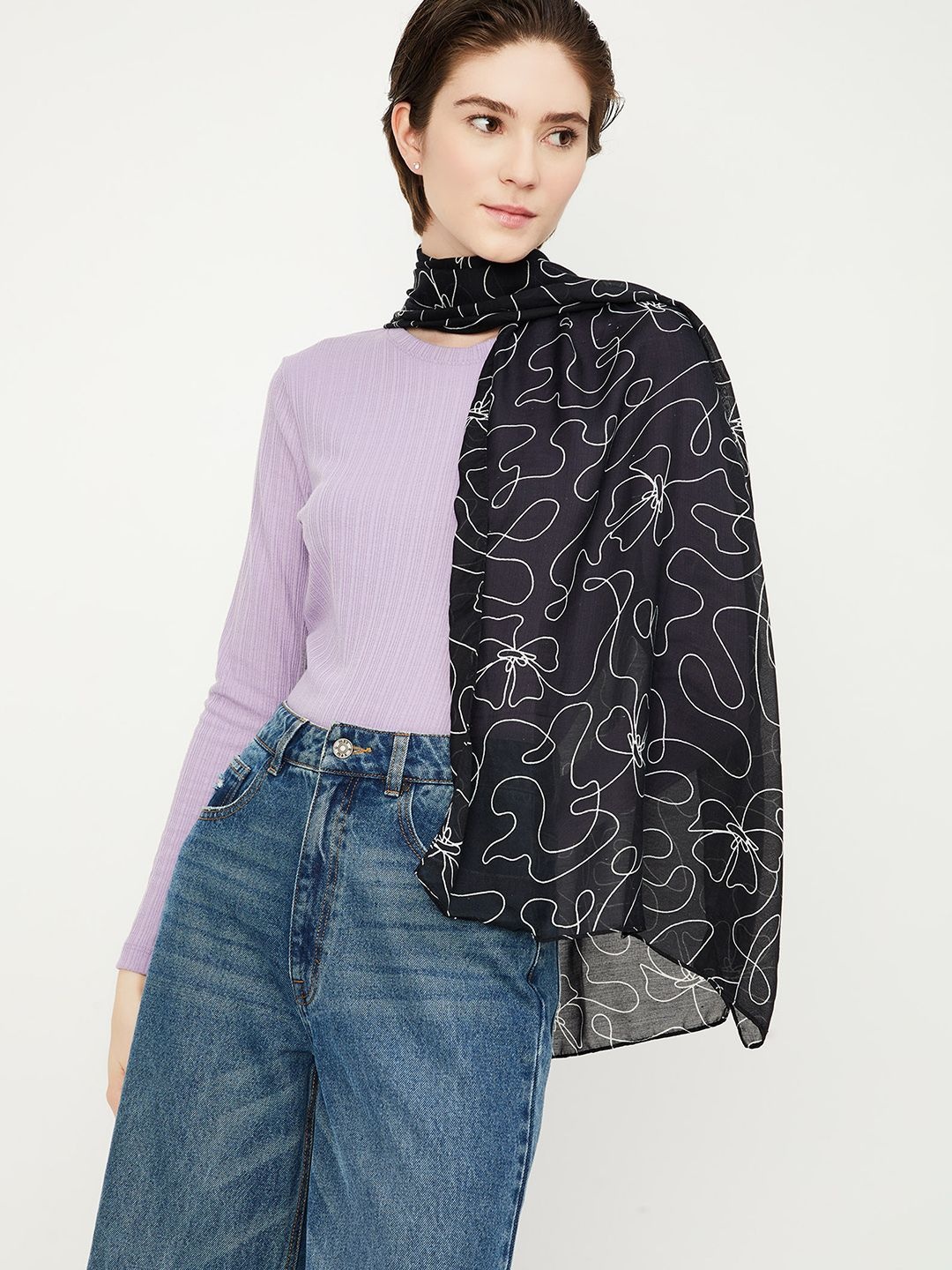 

max Women Printed Scarf, Black