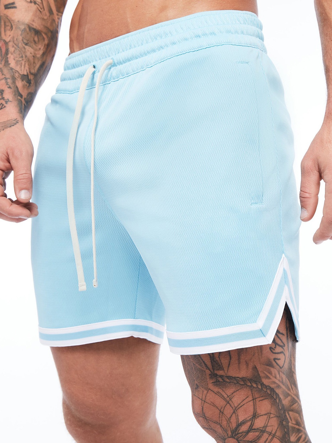 

StyleCast x Revolte Men Solid Mid-Rise Regular Shorts, Blue