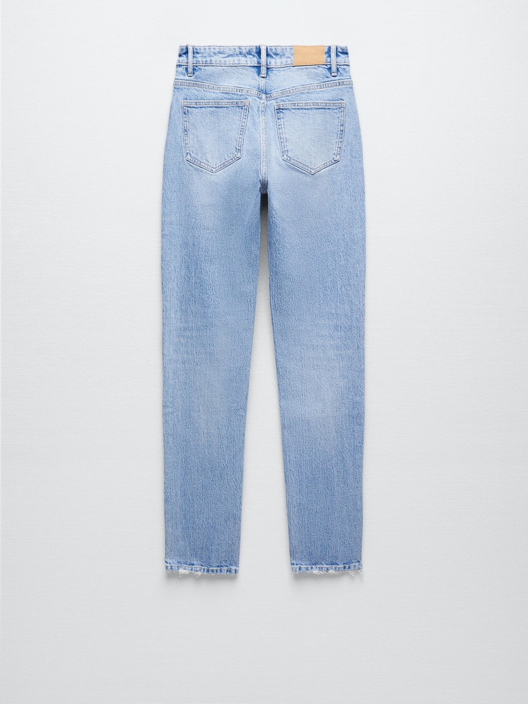 

ZARA Women Blue Jeans
