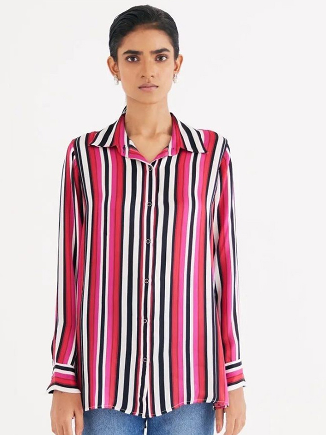 

BETRUE Women Spread Collar Vertical Striped Satin Relaxed Fit Casual Shirt, Pink