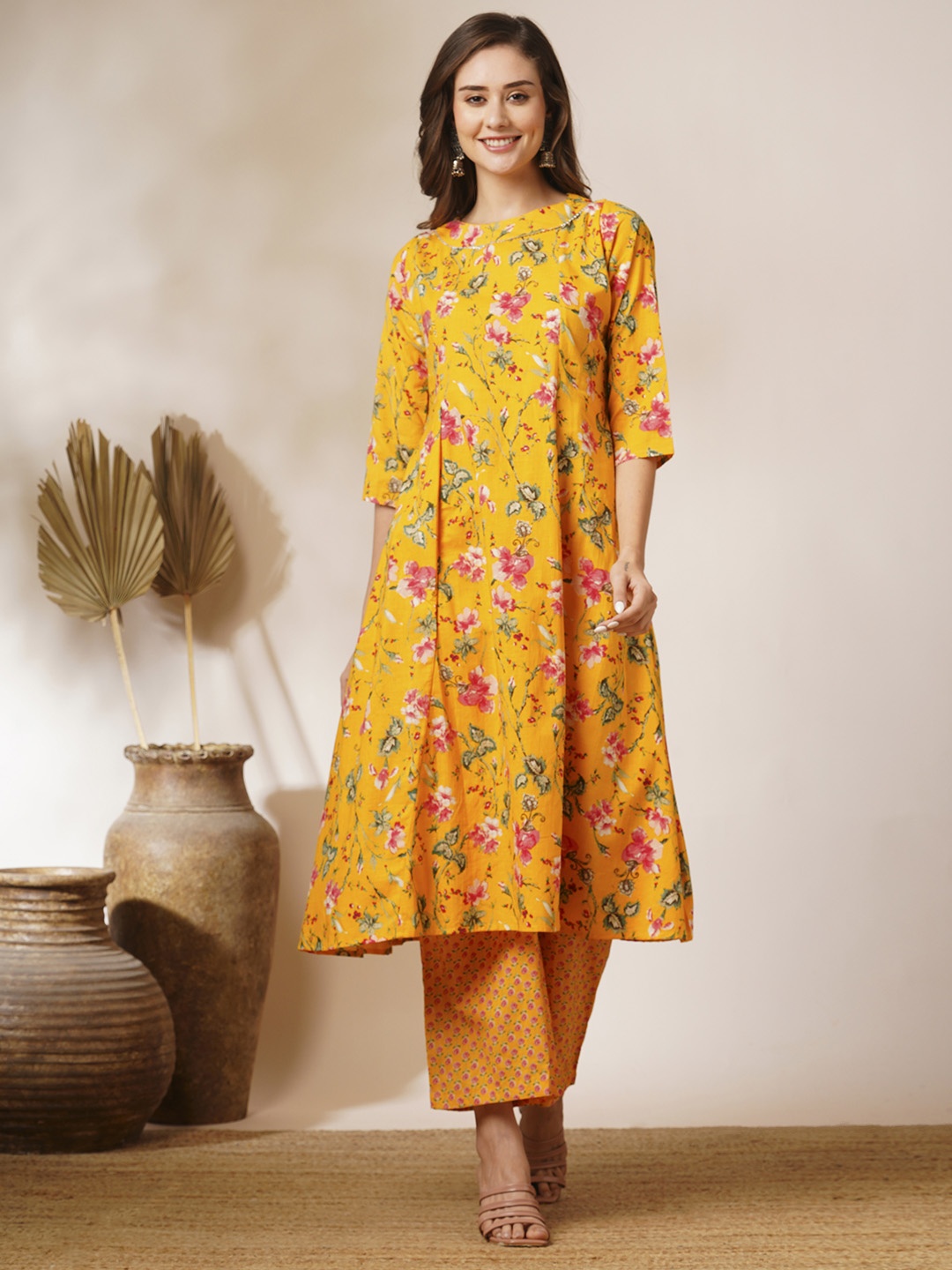 

FASHOR Floral Printed Panelled Gotta Patti Pure Cotton A-Line Kurta With Palazzo, Yellow