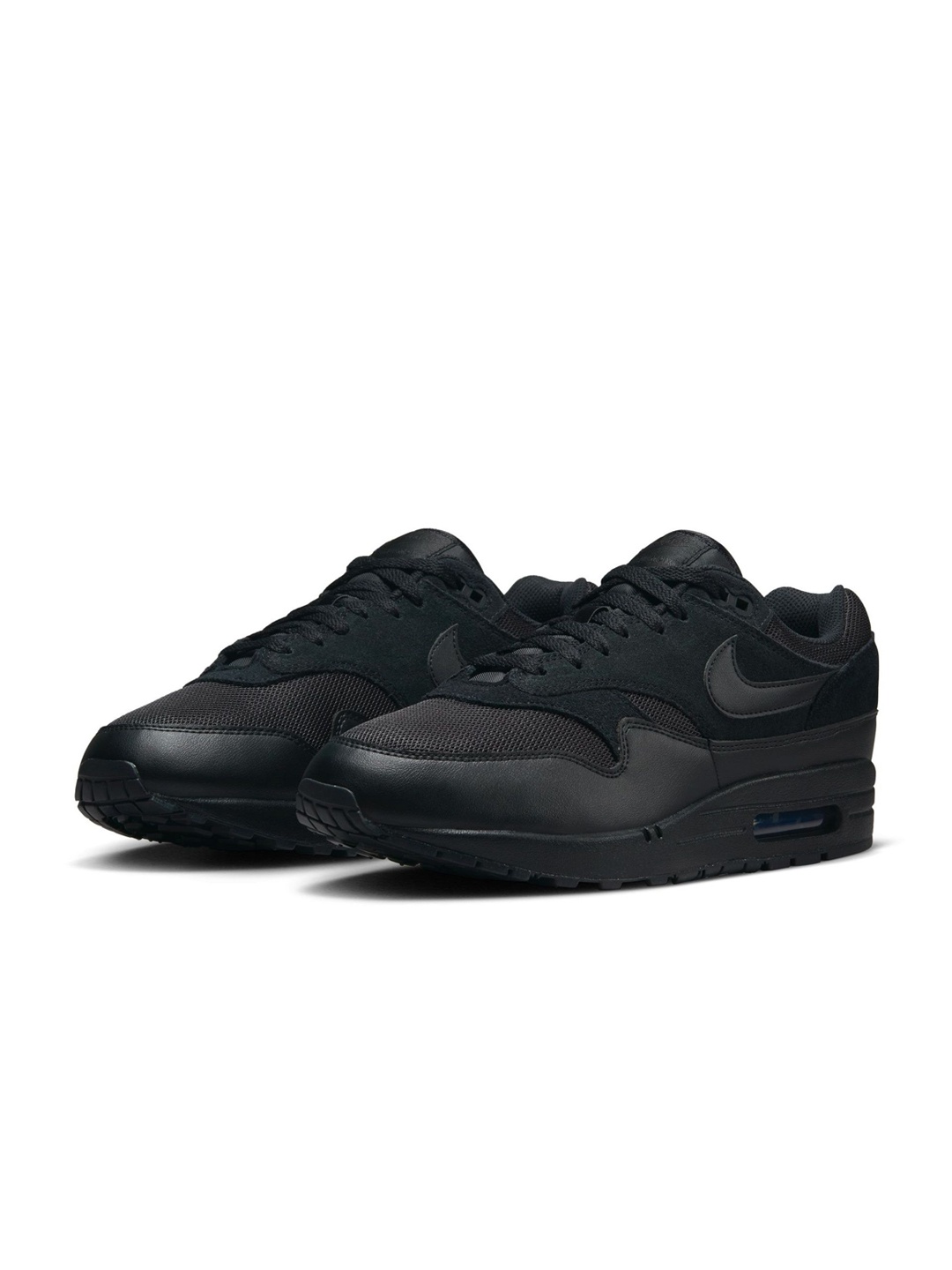 

Nike Men Solid Air Max 1 Essential Men's Shoes, Black