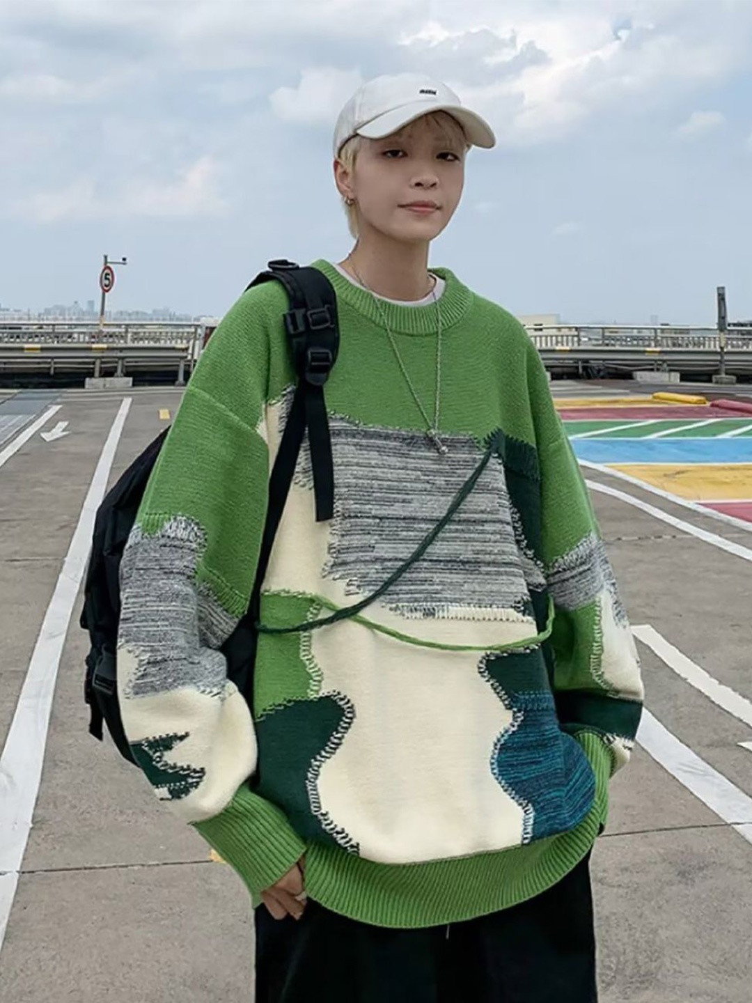 

StyleCast x Revolte Men Printed Pullover, Green