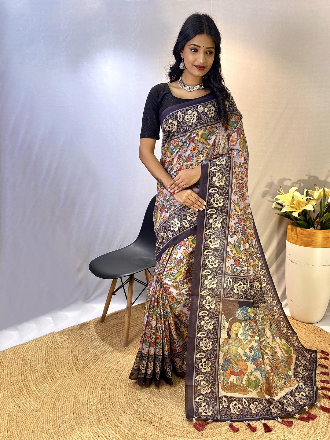 

DEVATITHI Ethnic Motifs Saree, Lavender
