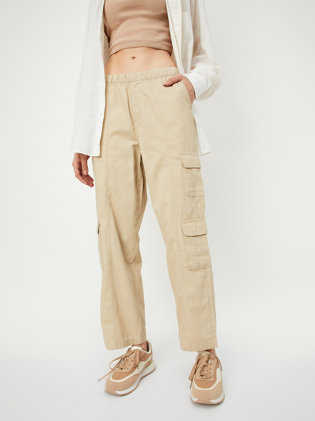 

Max Women cotton solid Cargos Trousers, Beige
