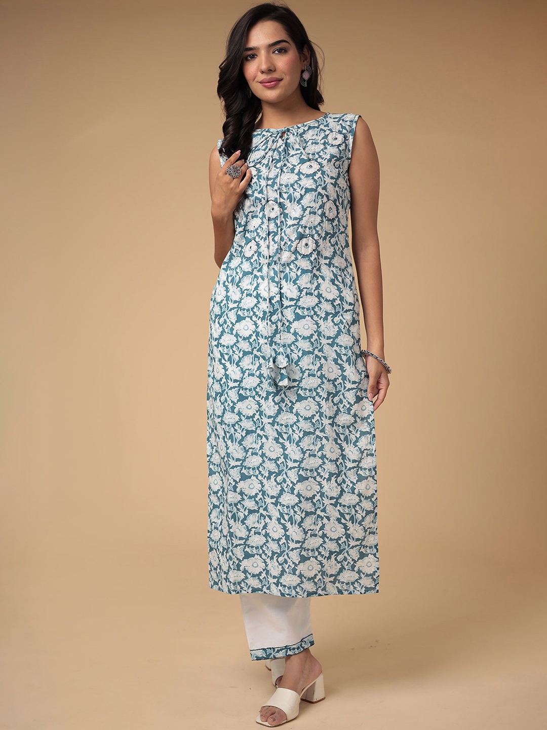 

ZARI Floral Printed Pure Cotton Unstitched Dress Material, Blue