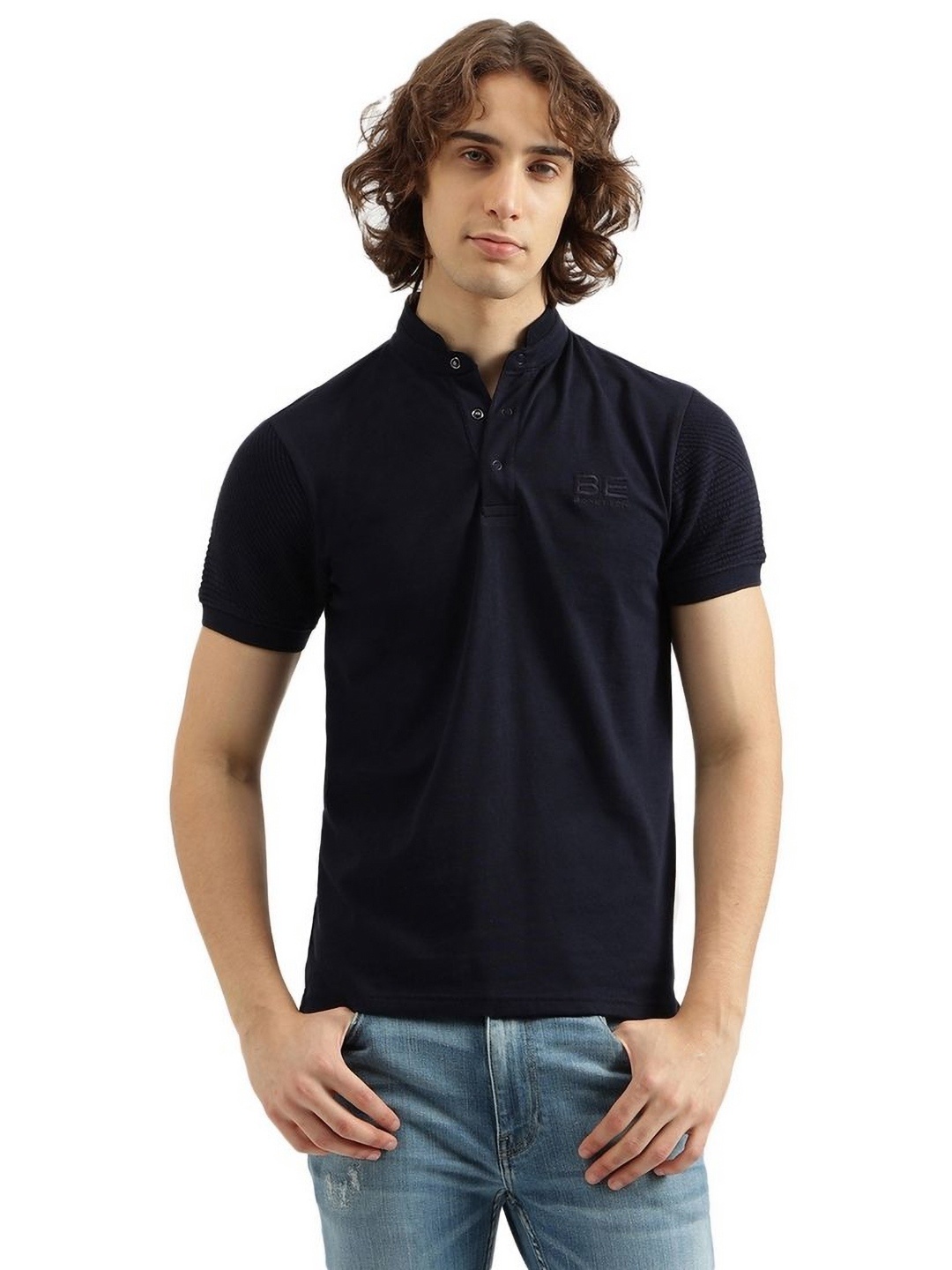 

United Colors of Benetton Men Solid Mandarin Collar Pure Cotton T-shirt, Blue