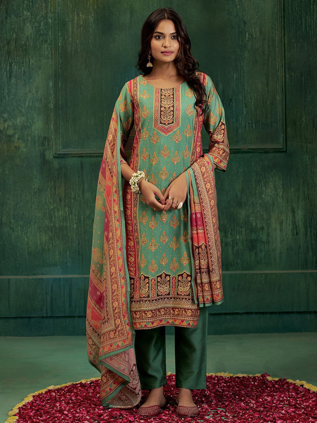 

Jaipur Kurti Ethnic Motifs Printed Regular Straight Kurta with Trousers & Dupatta, Sea green