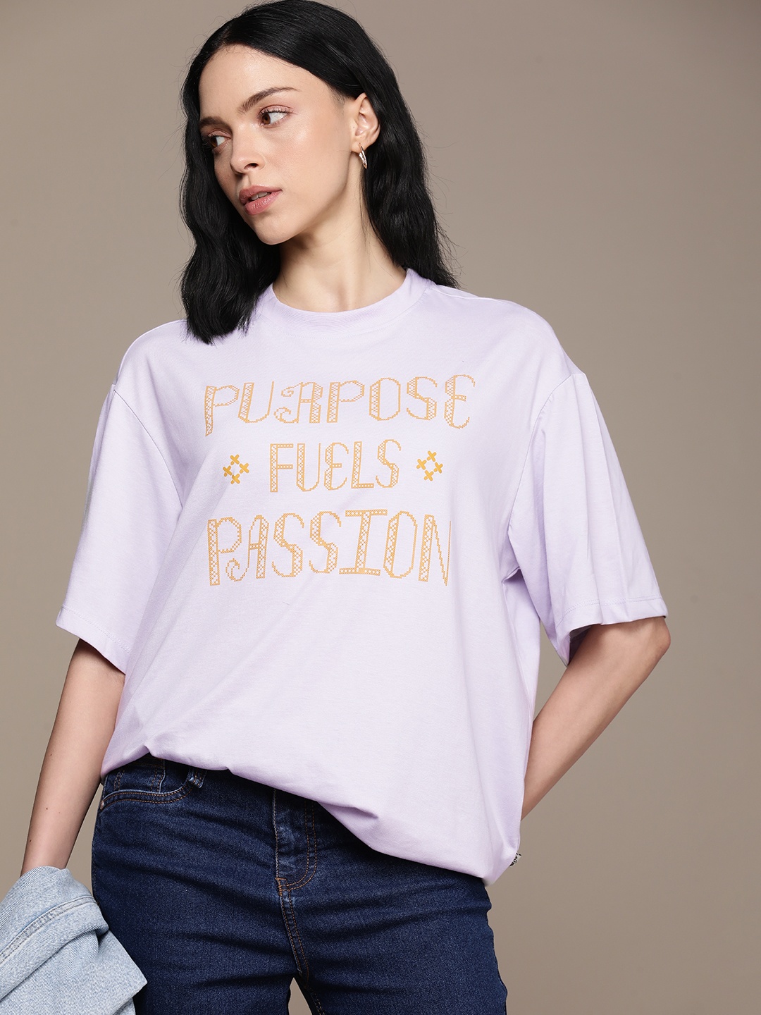 

The Roadster Life Co. Typography Printed Drop-Shoulder Sleeves Oversized T-shirt, Lavender