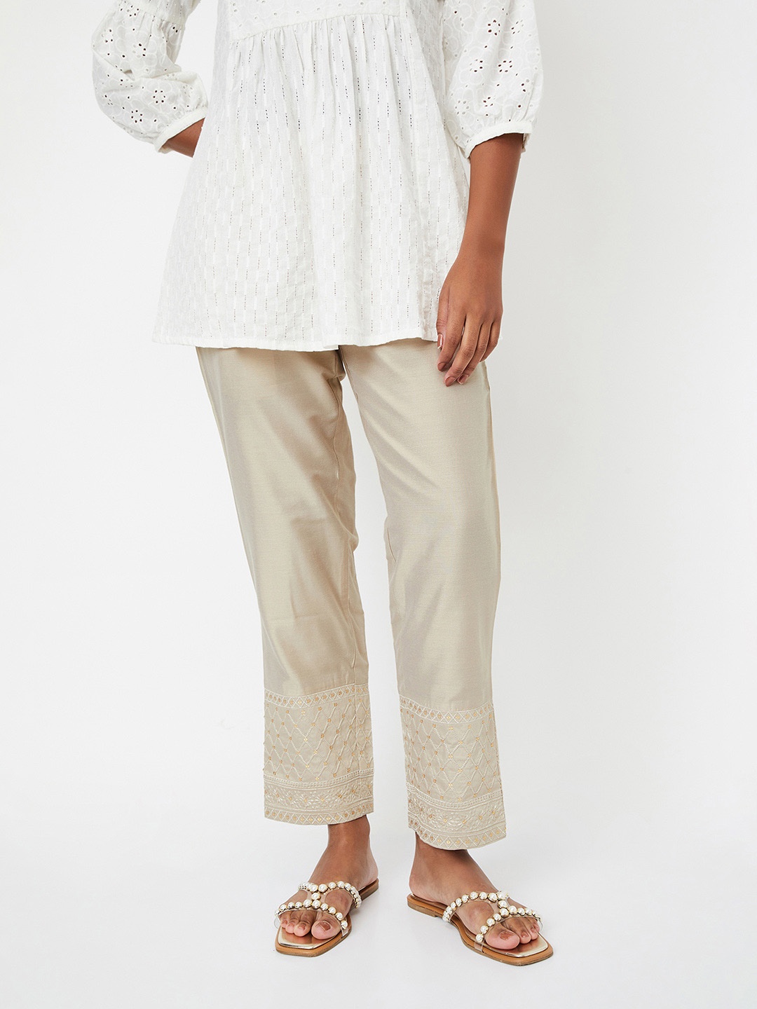 

max Women Embroidered Trousers, Beige