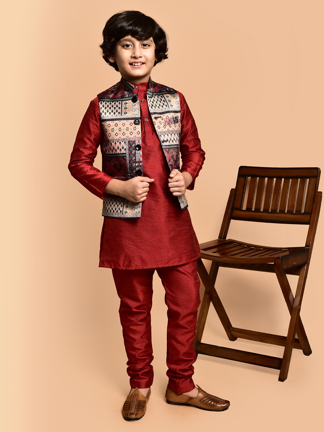 

PRINTCULTR Boys Mandarin Collar Straigh Kurta with Churidar, Red