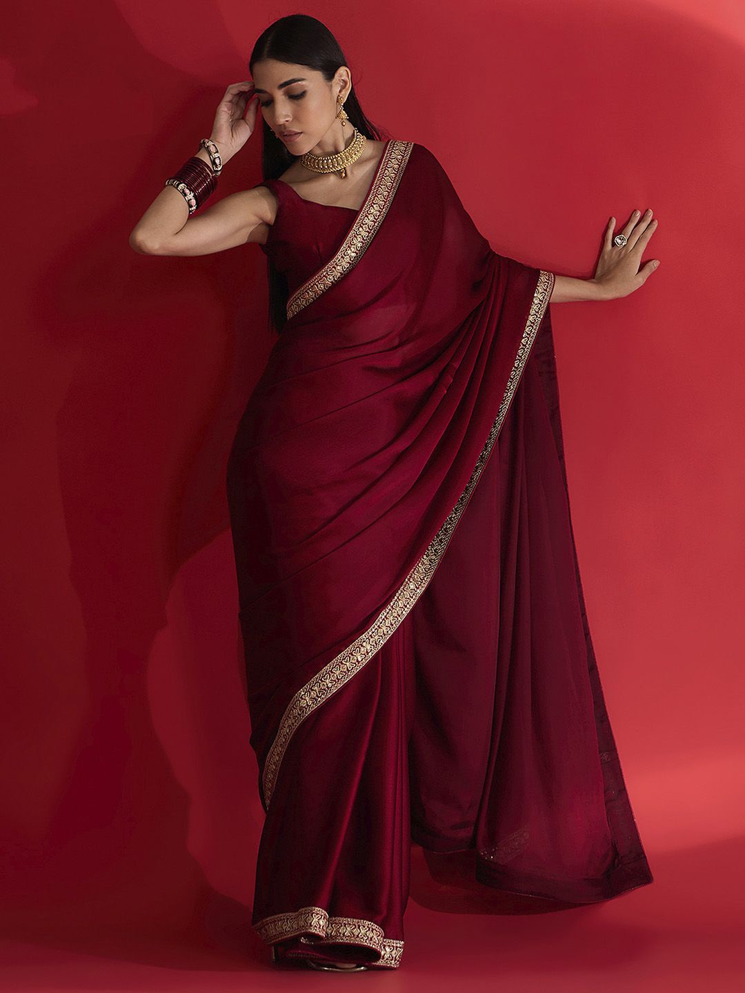 

House of Pataudi Women Embellished Bordered Sarees, Maroon