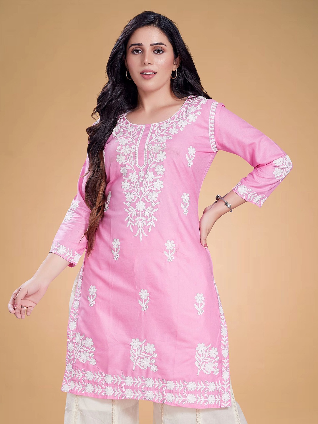 

Rani Saahiba Ethnic Motifs Chikankari Round Neck Straight Kurta, Pink