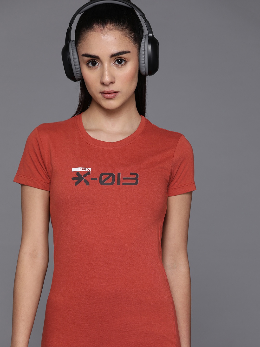 

HRX by Hrithik Roshan Women Typography Printed Slim Fit T-shirt, Rust