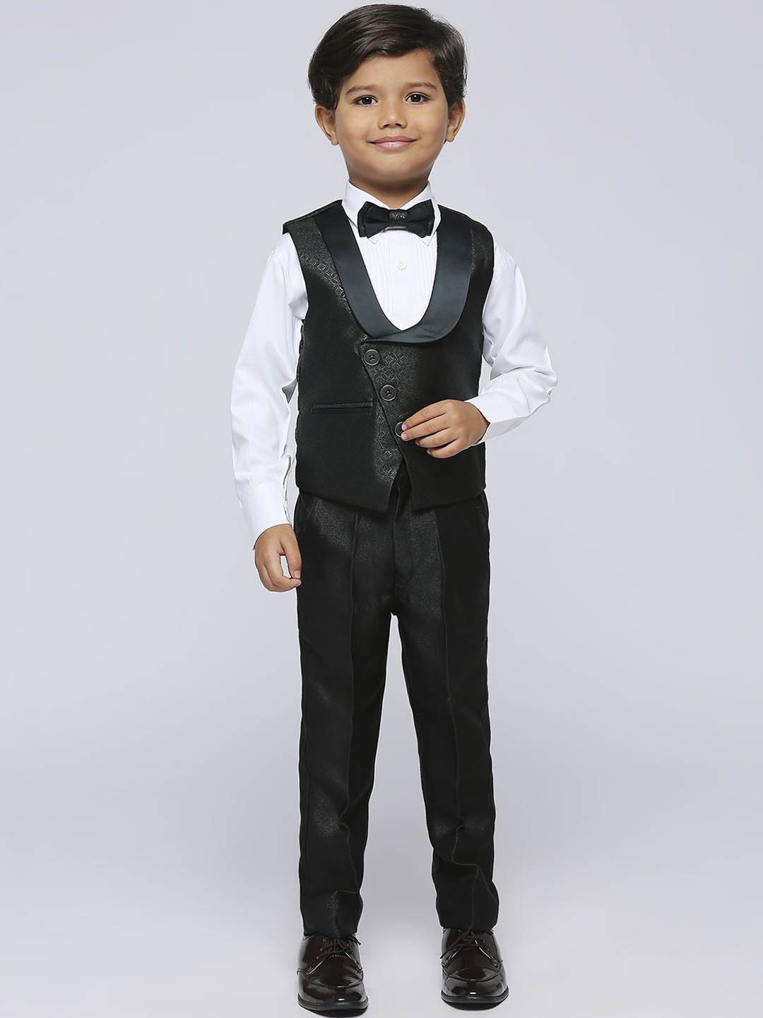 

YK Boys Solid Four Piece Suit With Shirt, Green