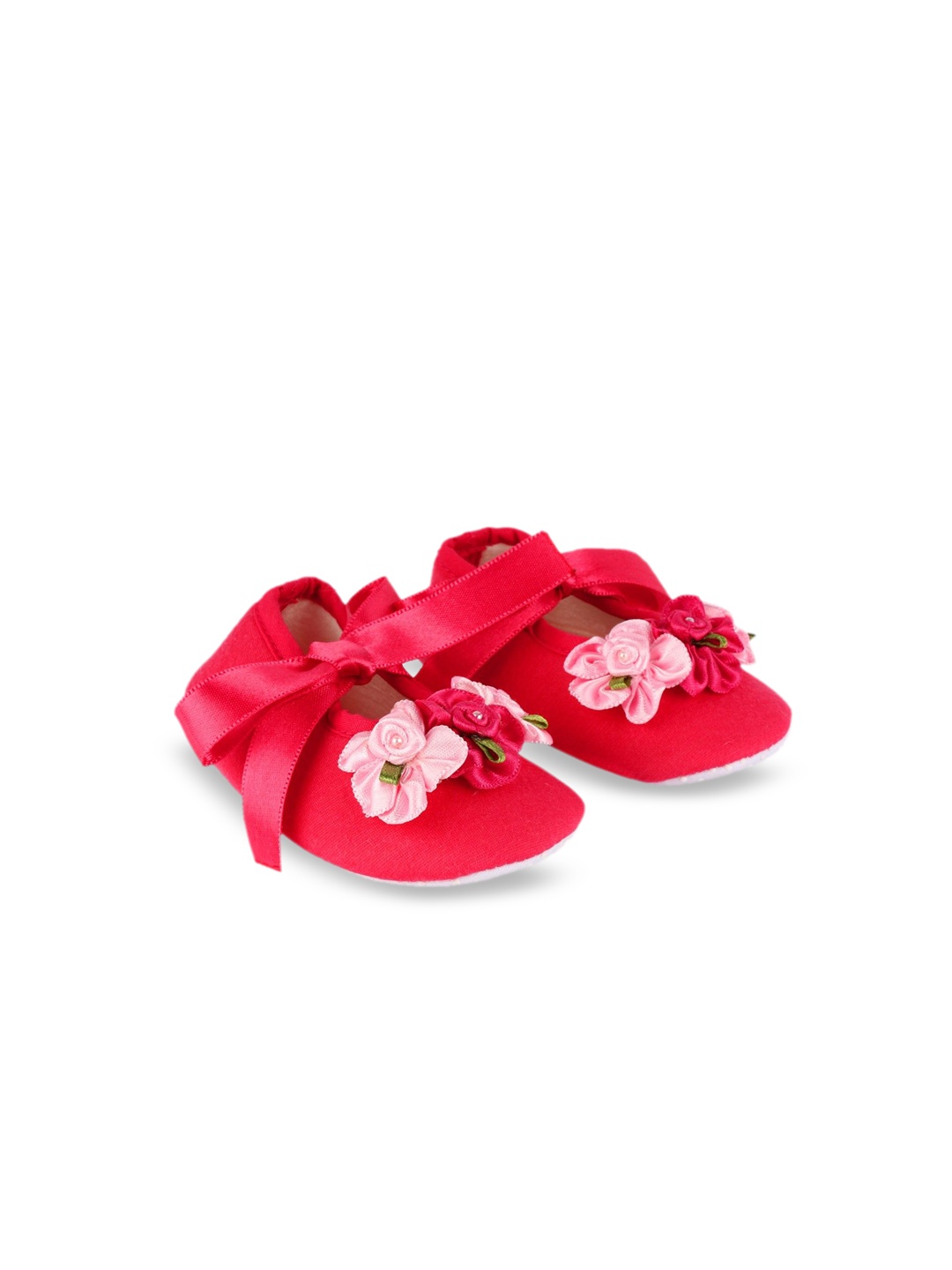 

Daizy Girls Floral Applique Booties, Red