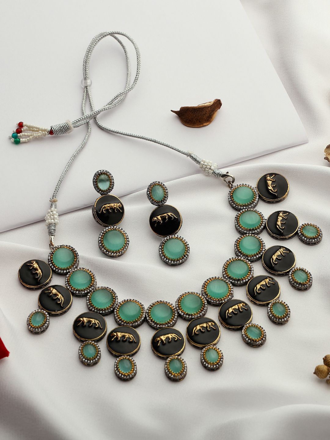 

VENI 18KT Gold-Plated Kundan & Beaded Jewellery Set, Green